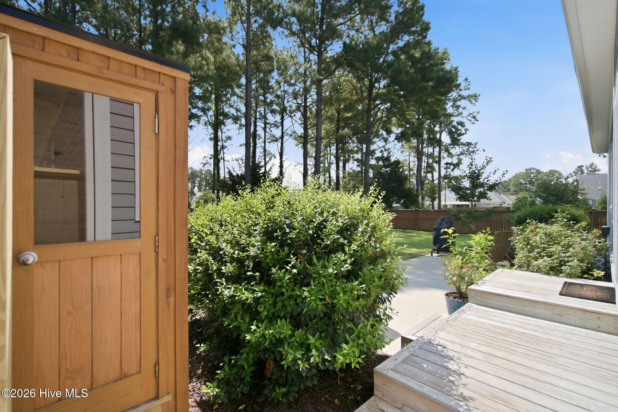 main property photo 50