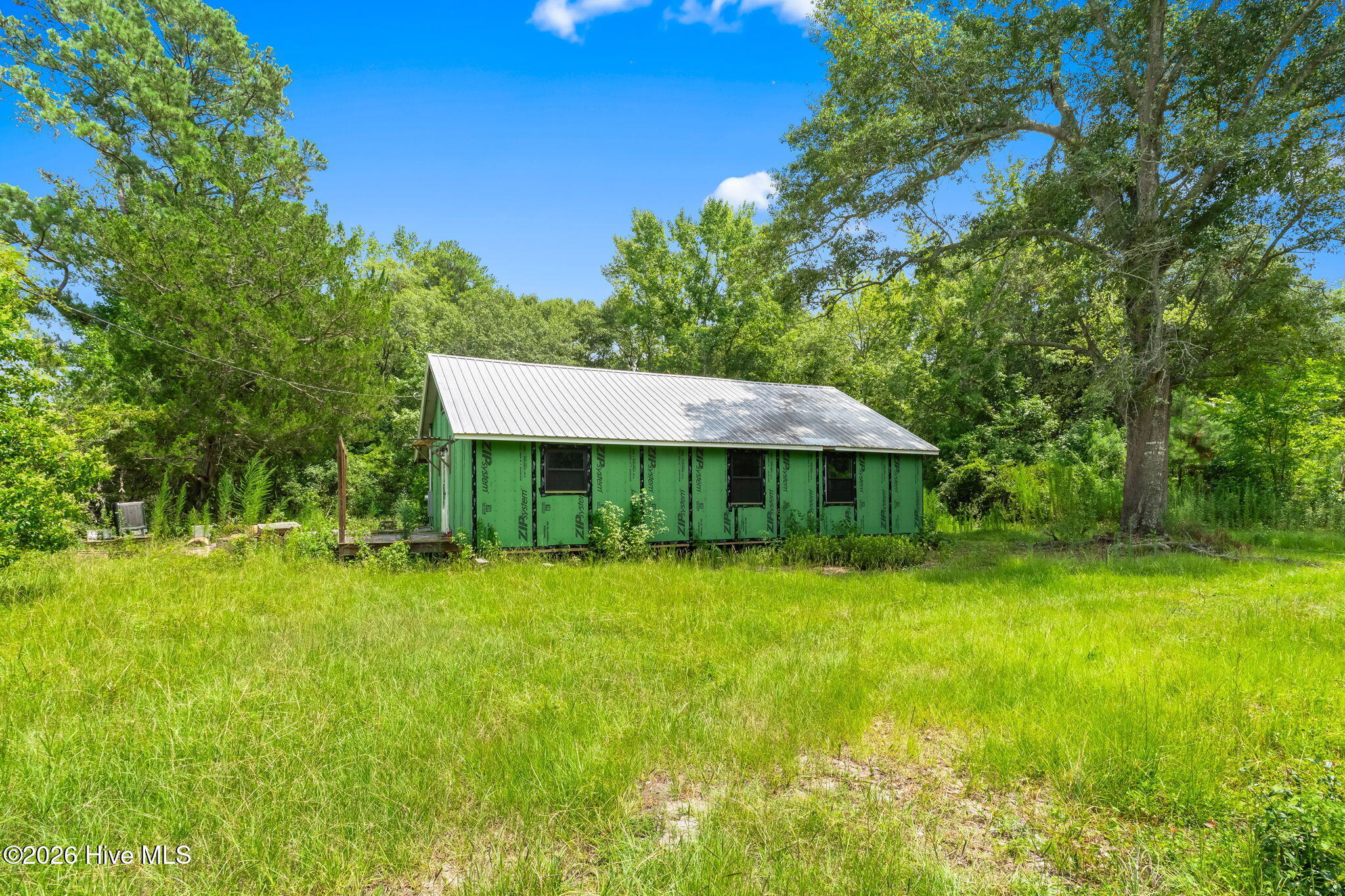 main property photo 6