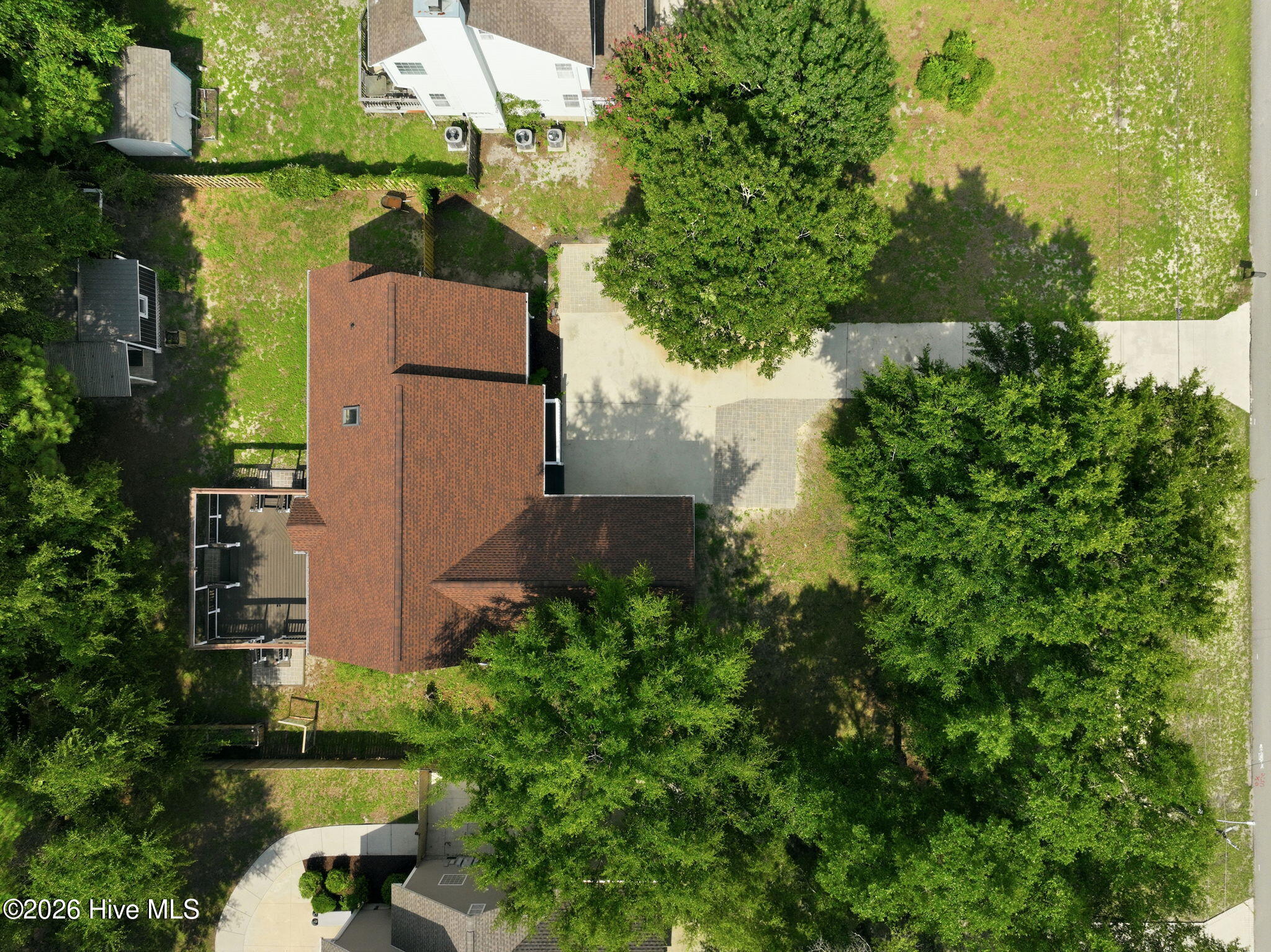 main property photo 48