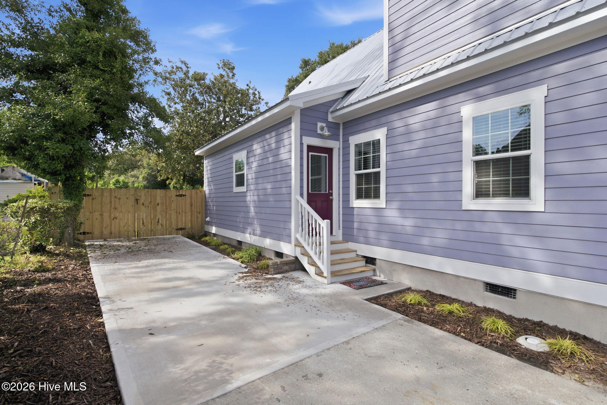 main property photo 42