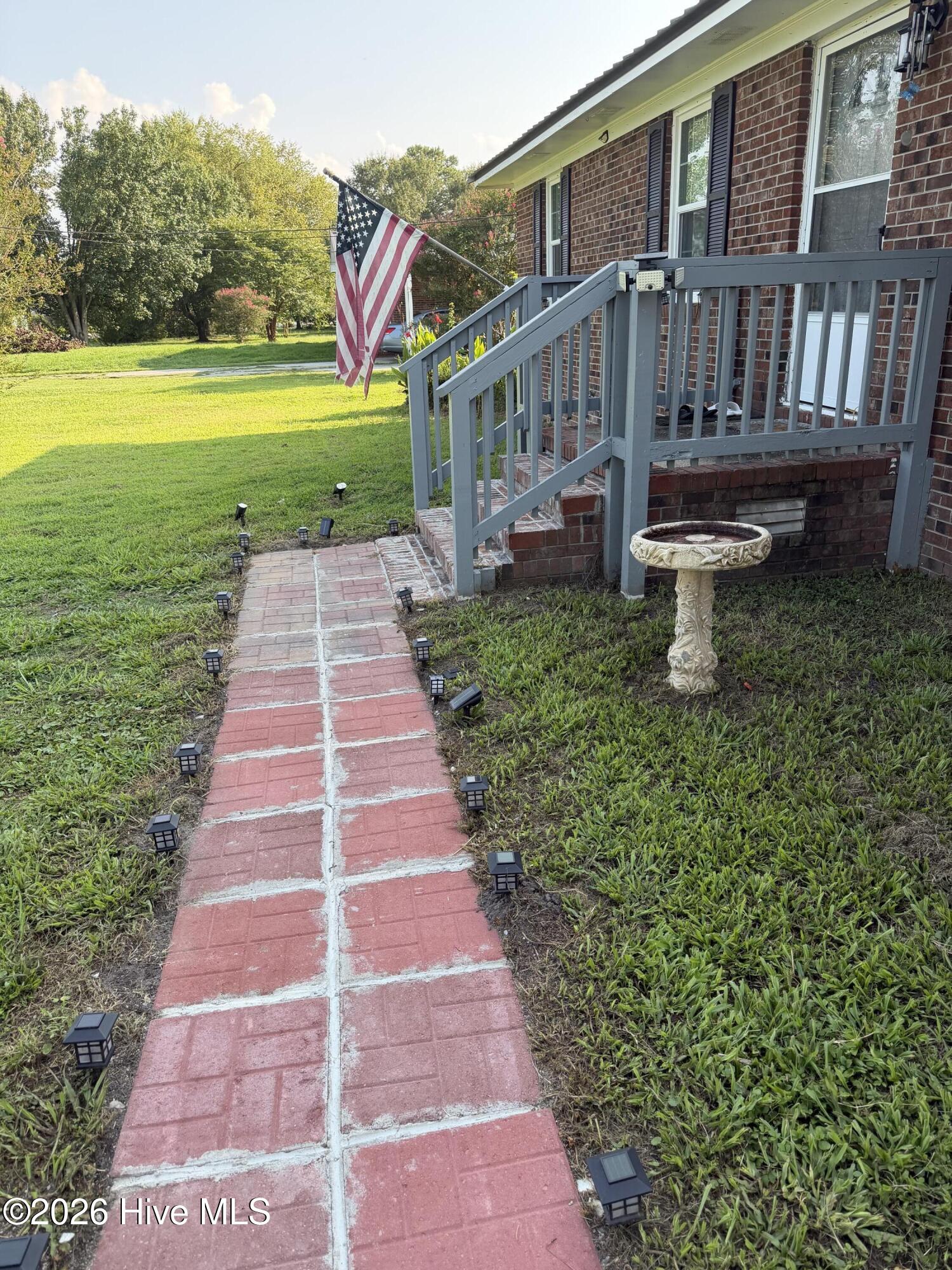 main property photo 3