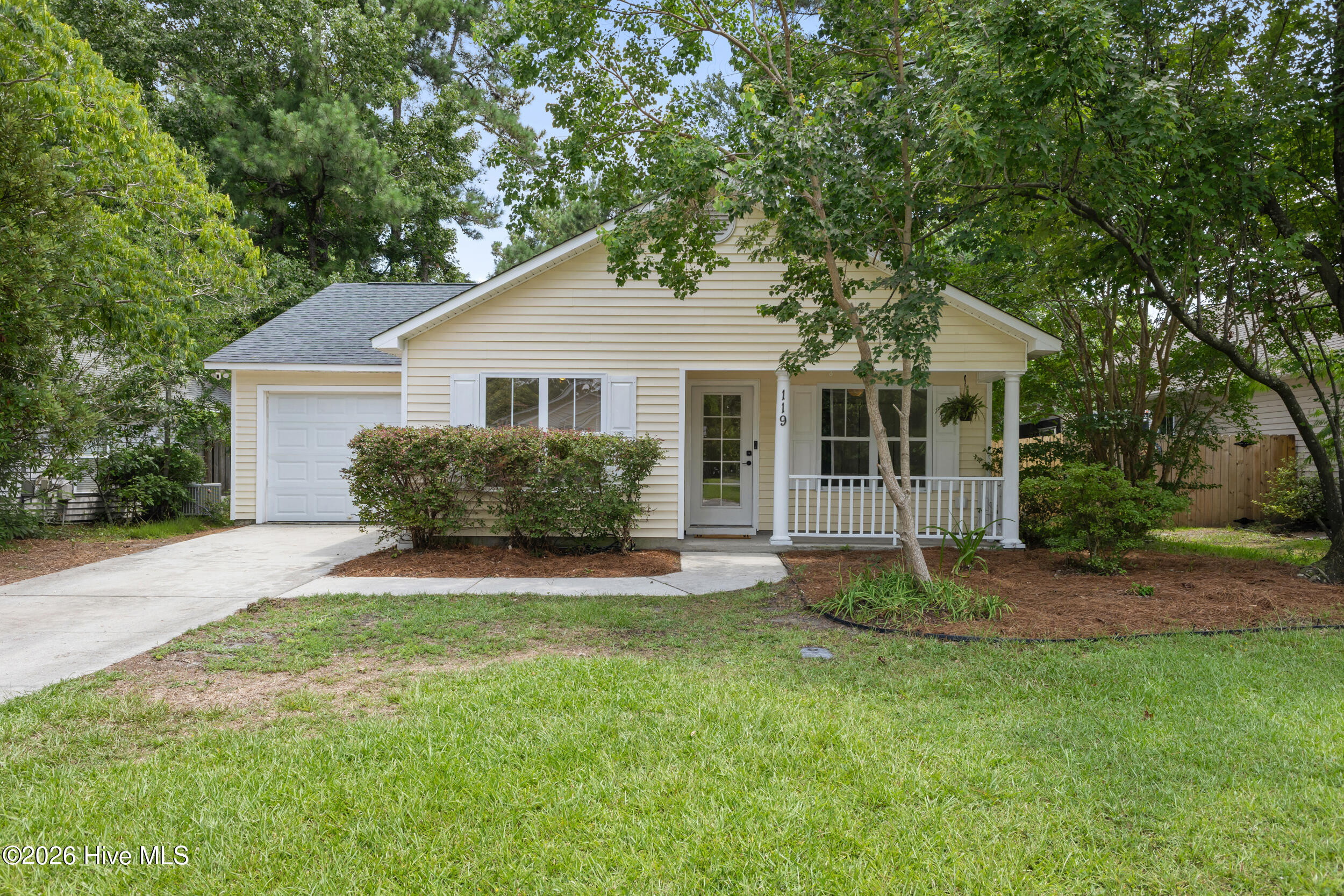 main property photo 0