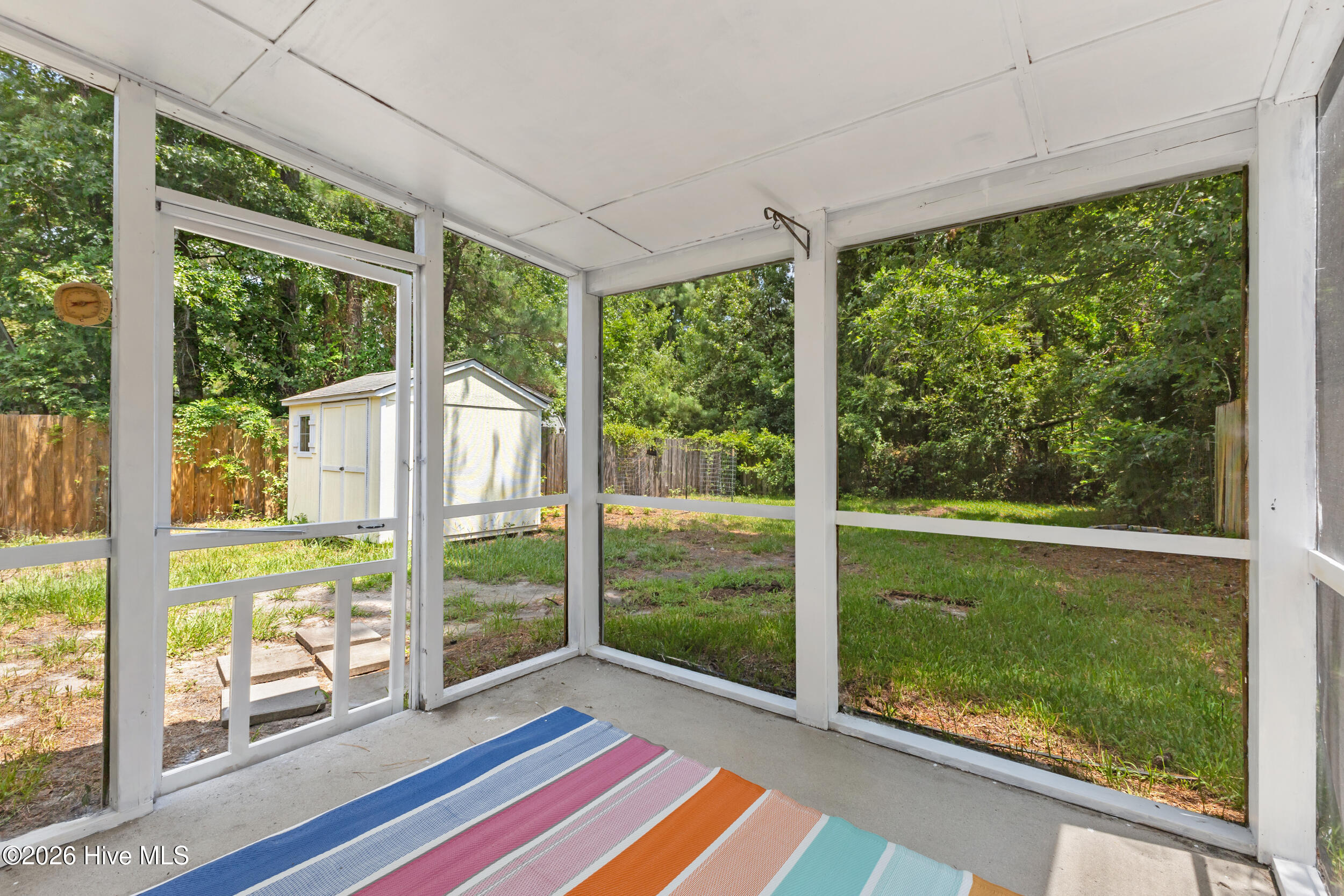 main property photo 25