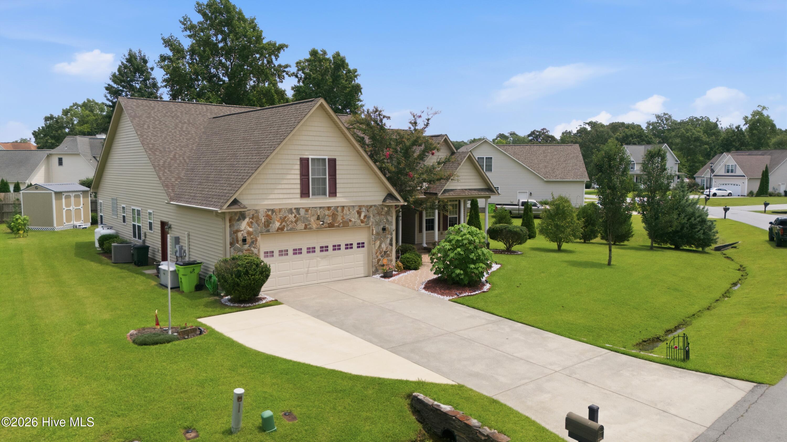 main property photo 44