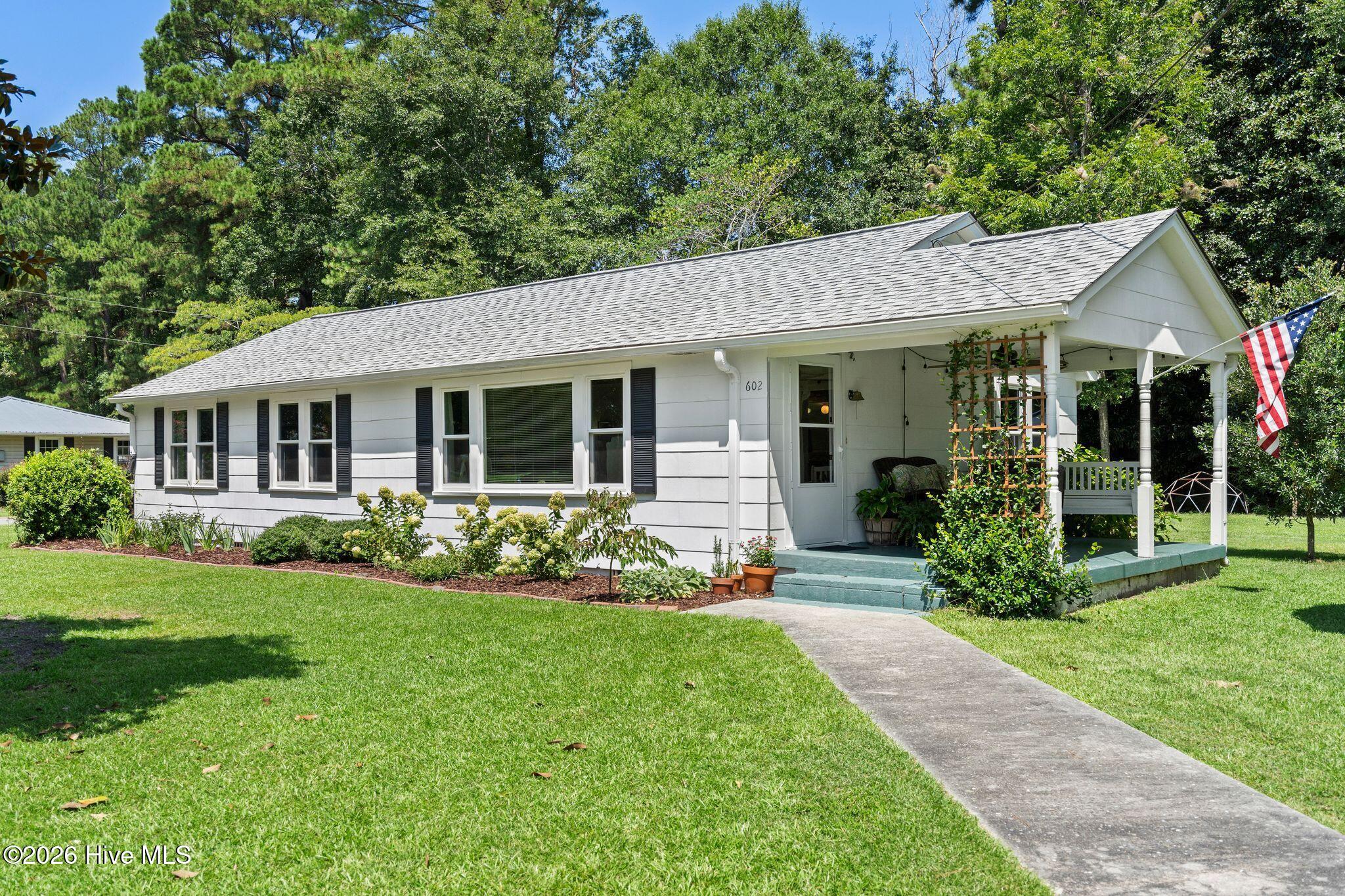 property viewer photo 1