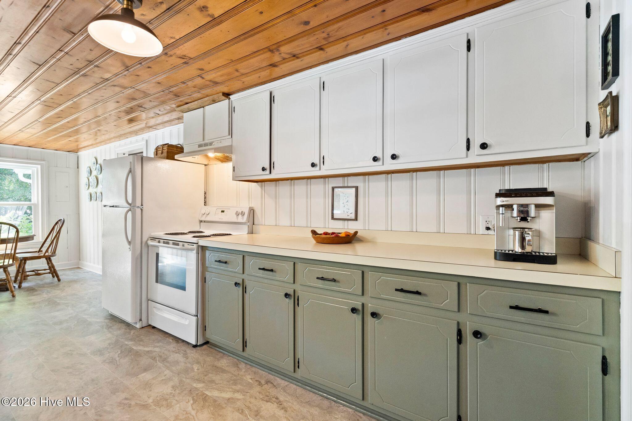 property viewer photo 12