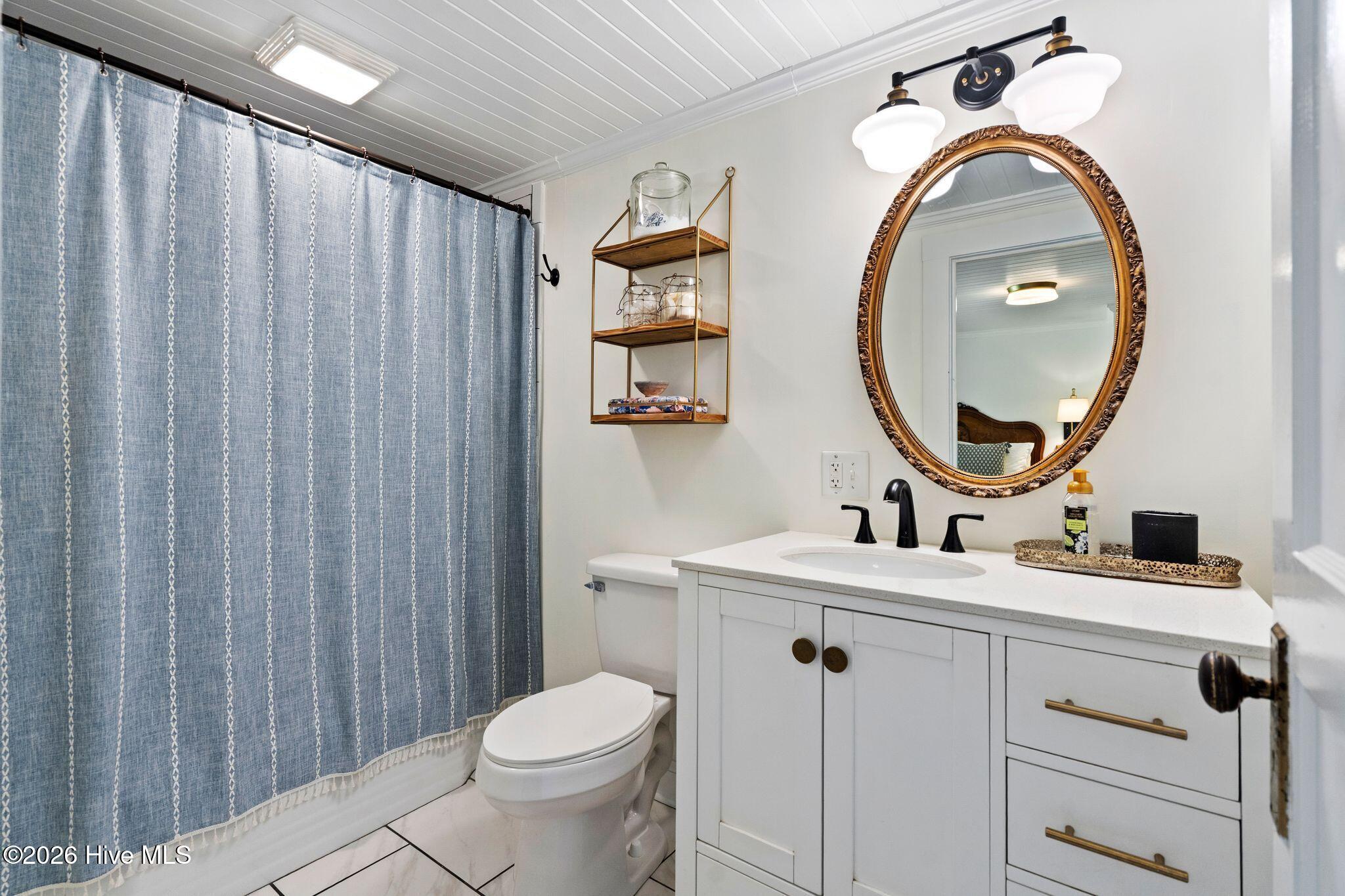 property viewer photo 20