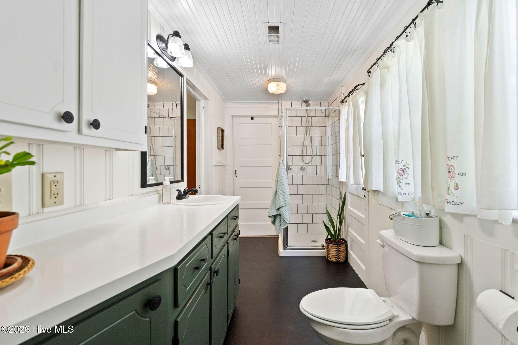 property viewer photo 26
