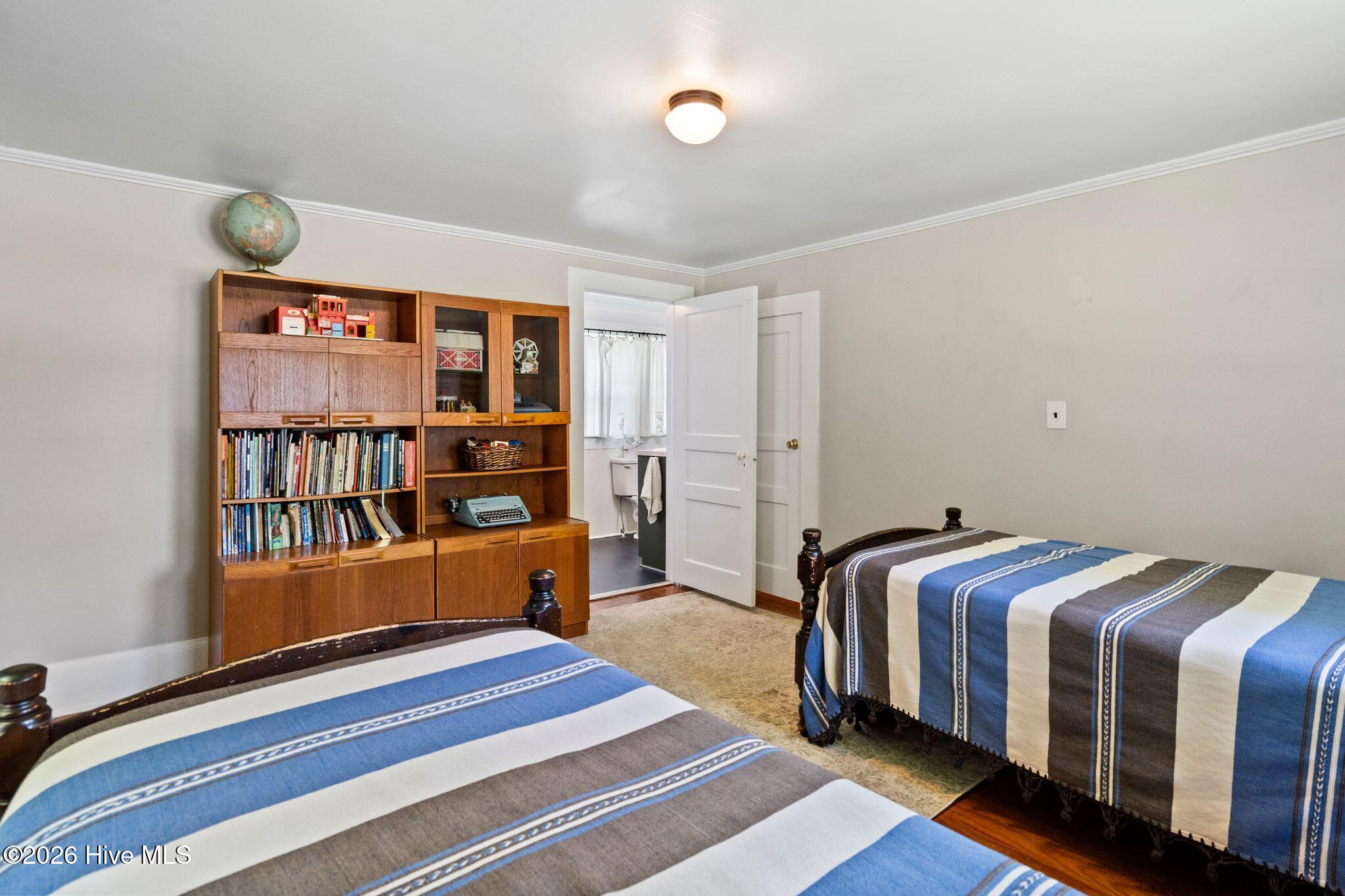 property viewer photo 28