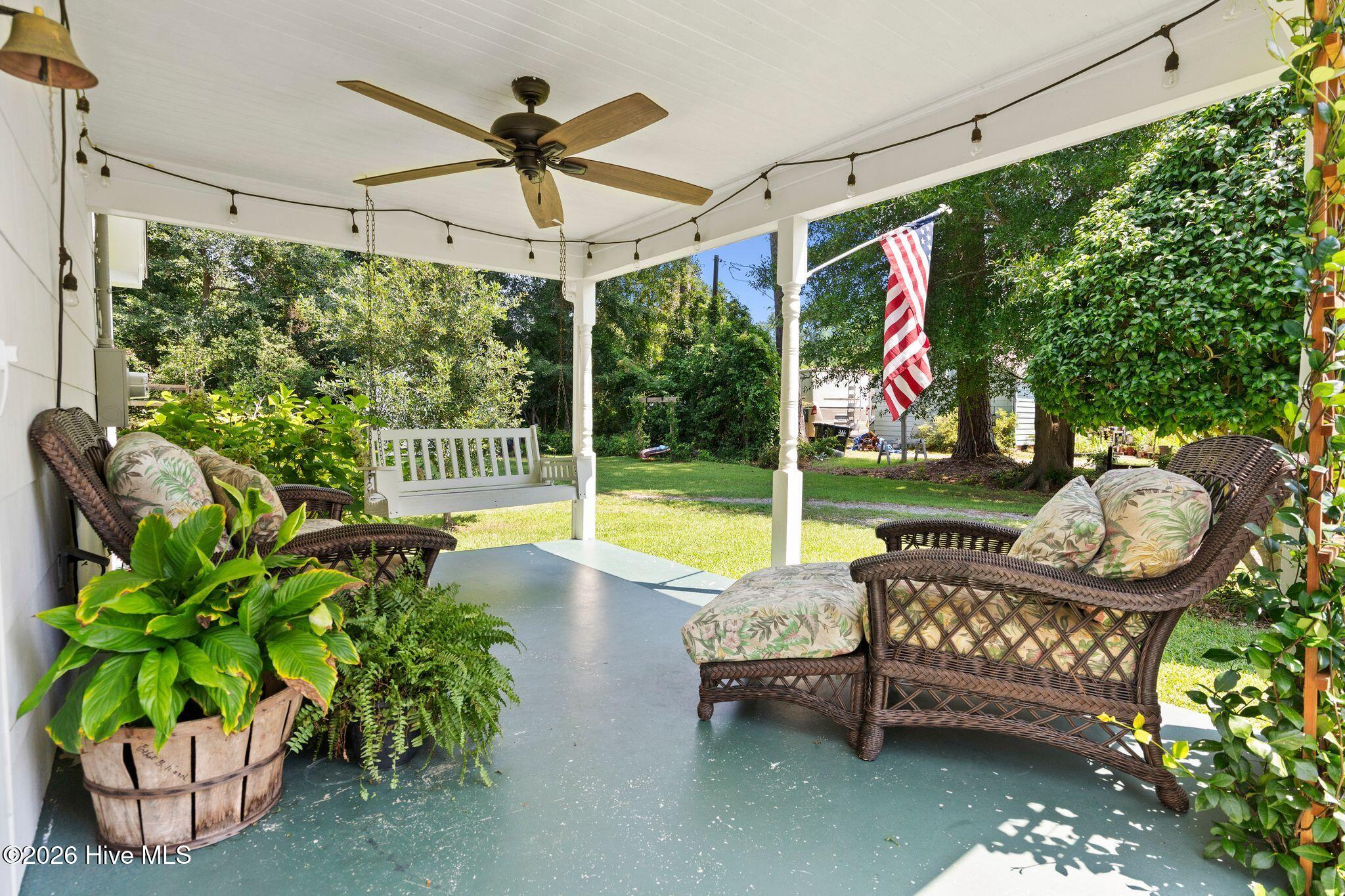 property viewer photo 3