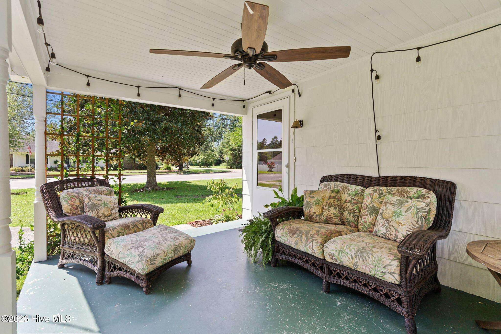 property viewer photo 5