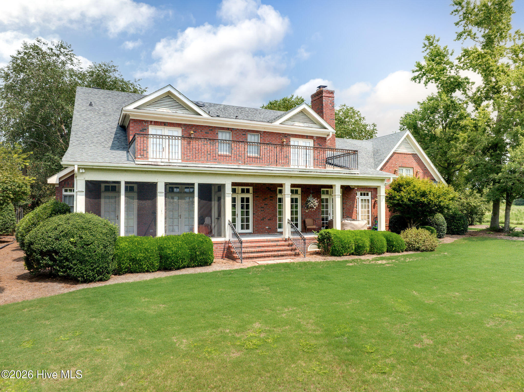 main property photo 24