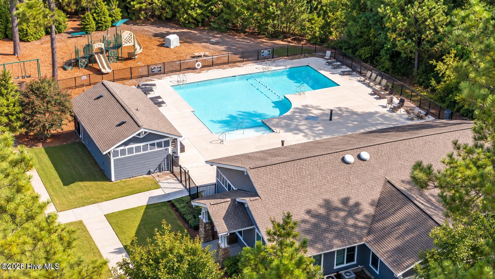 main property photo 64