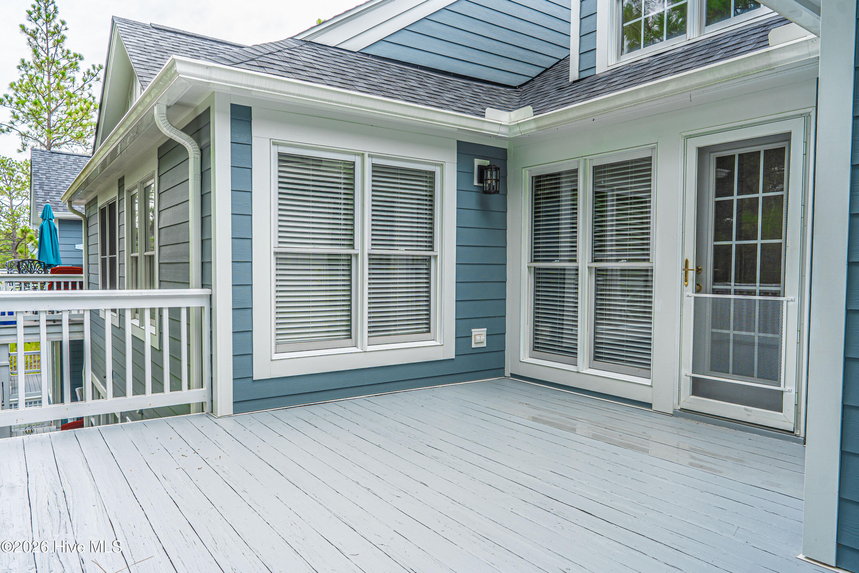 main property photo 60