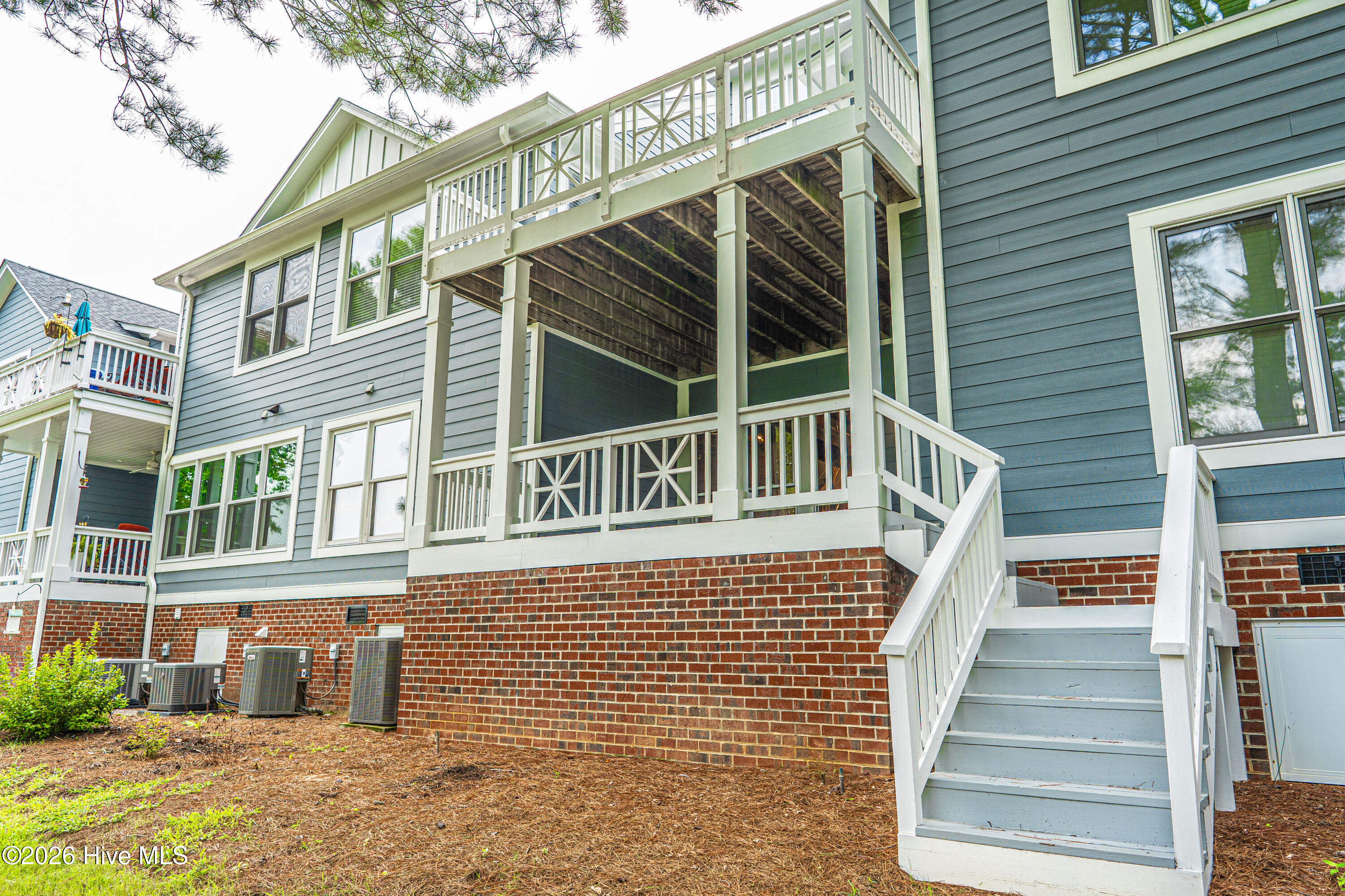 main property photo 70