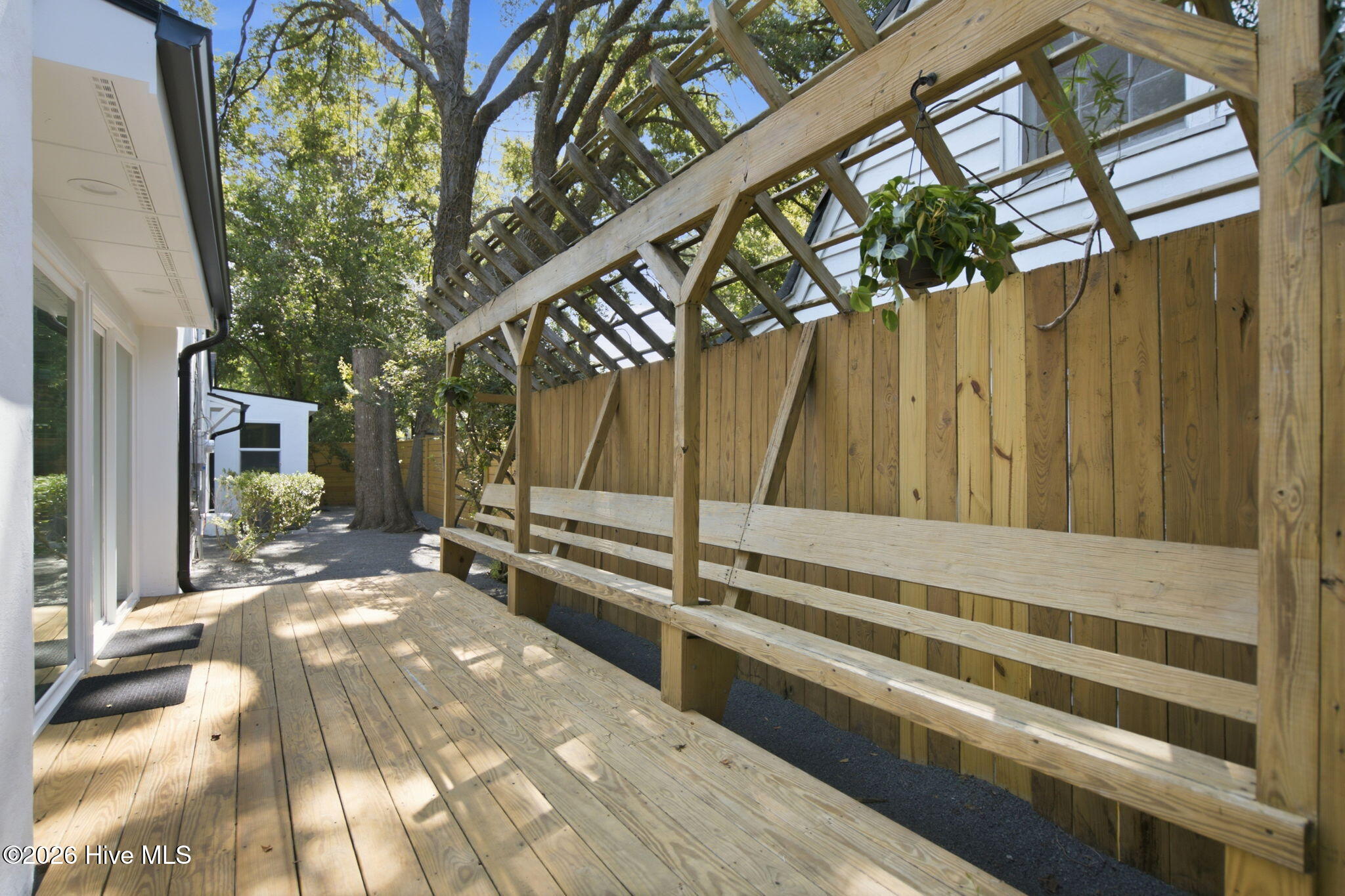 main property photo 58