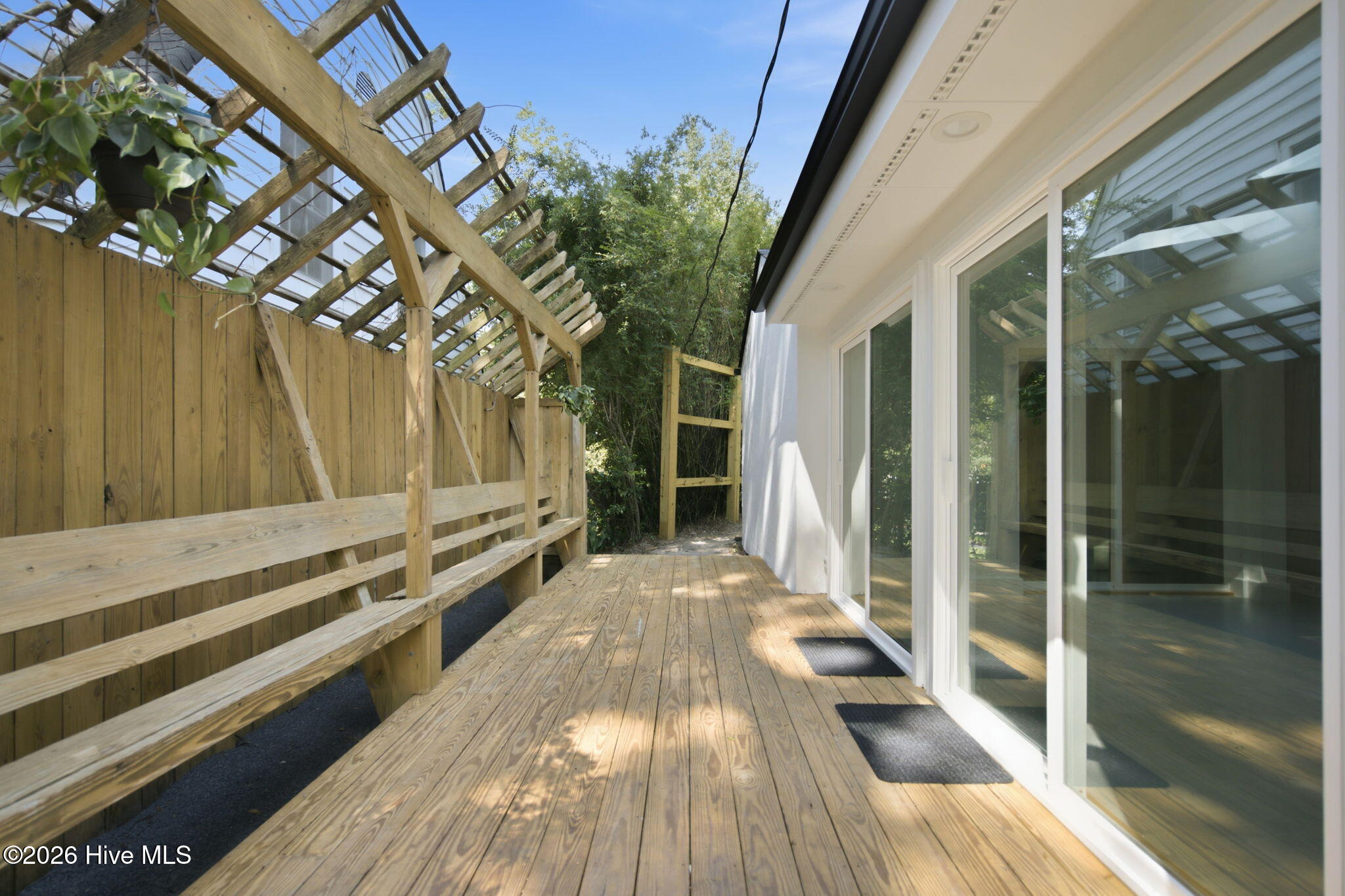 main property photo 60