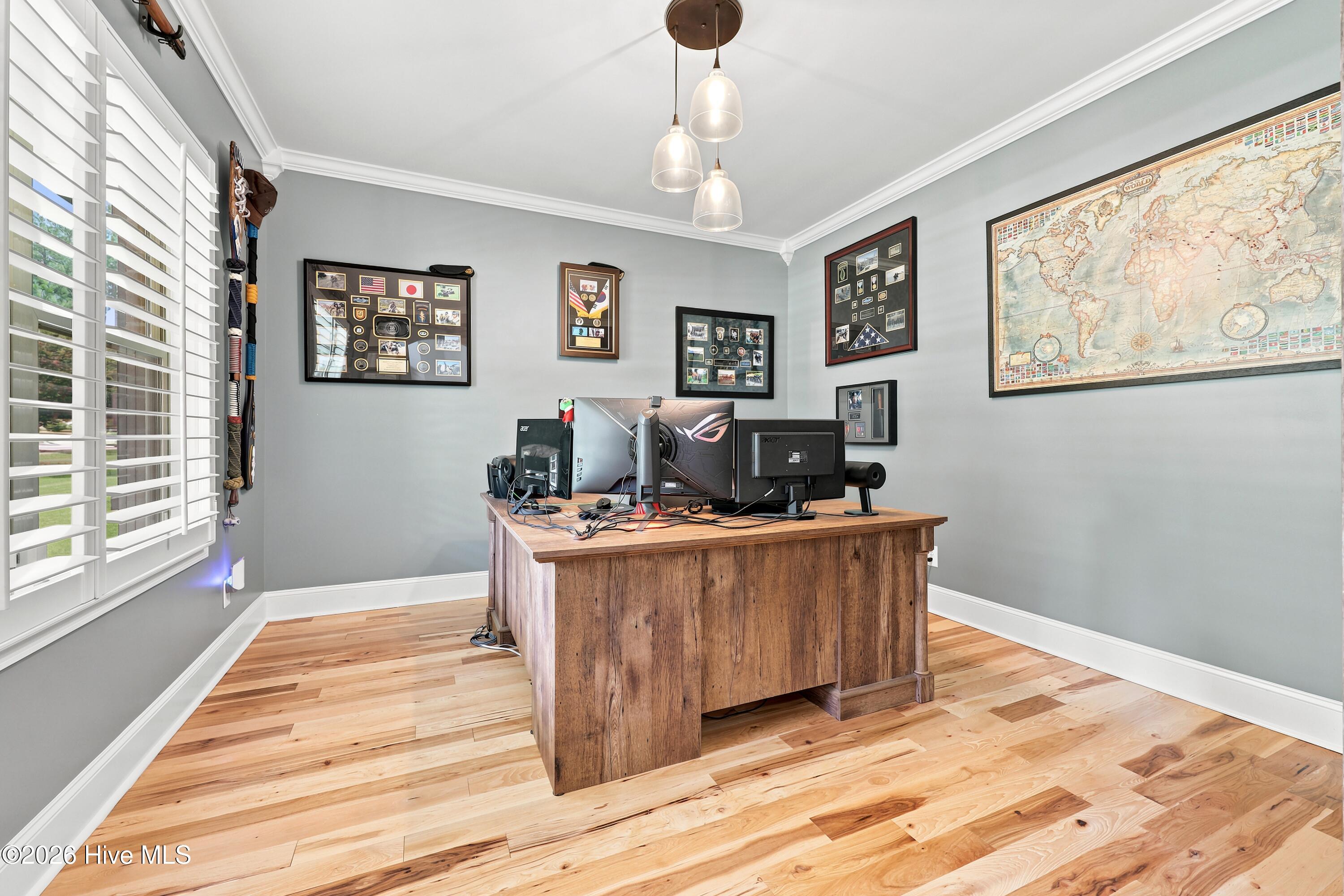 main property photo 5