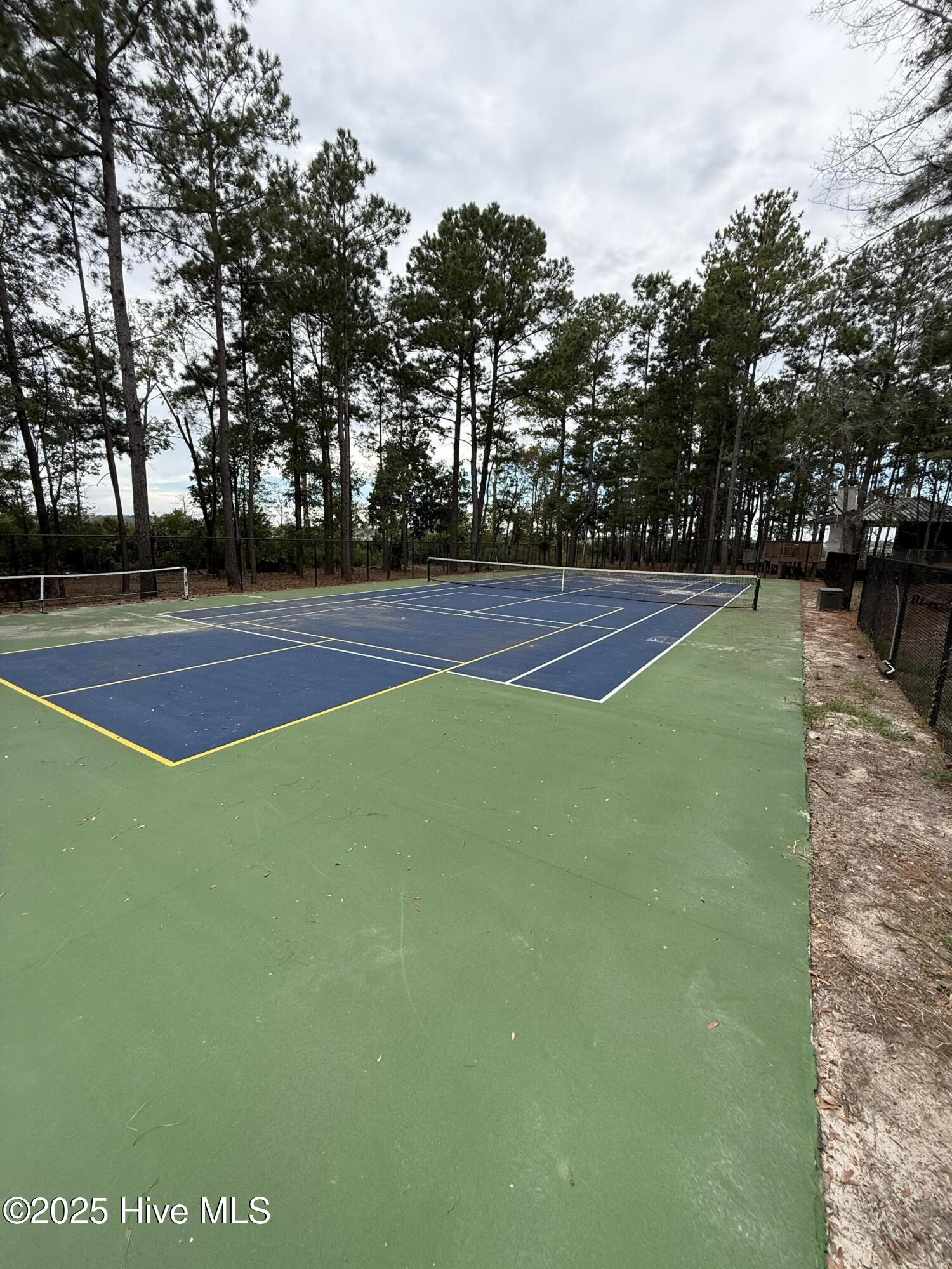 main property photo 16