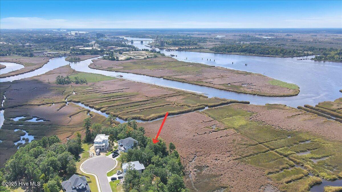 main property photo 8
