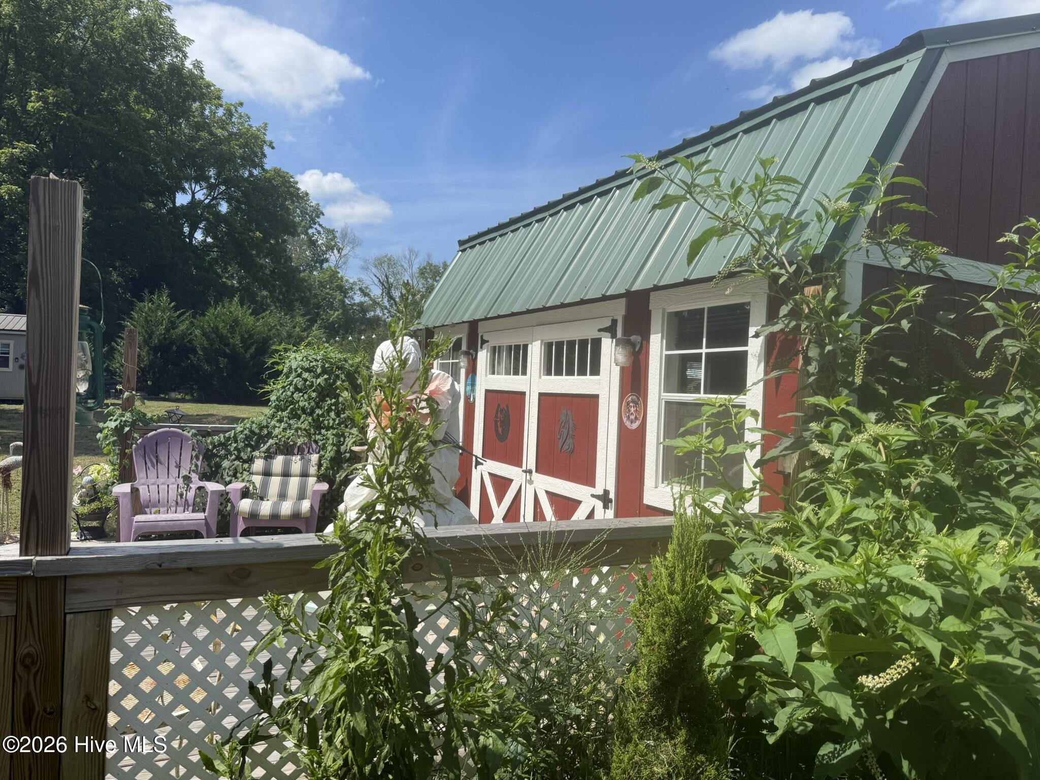 main property photo 6