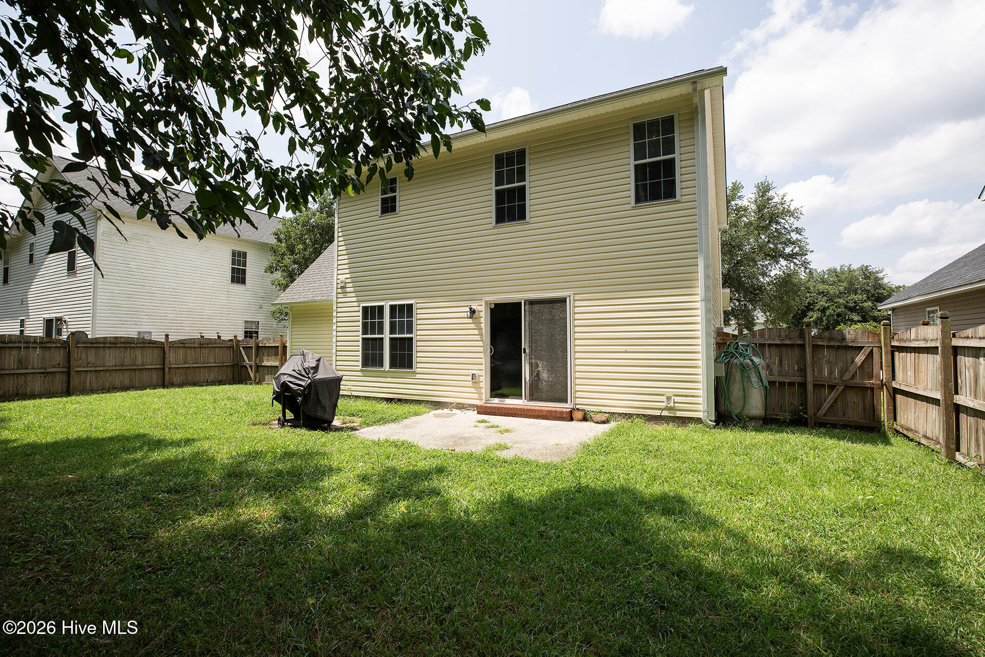 main property photo 34