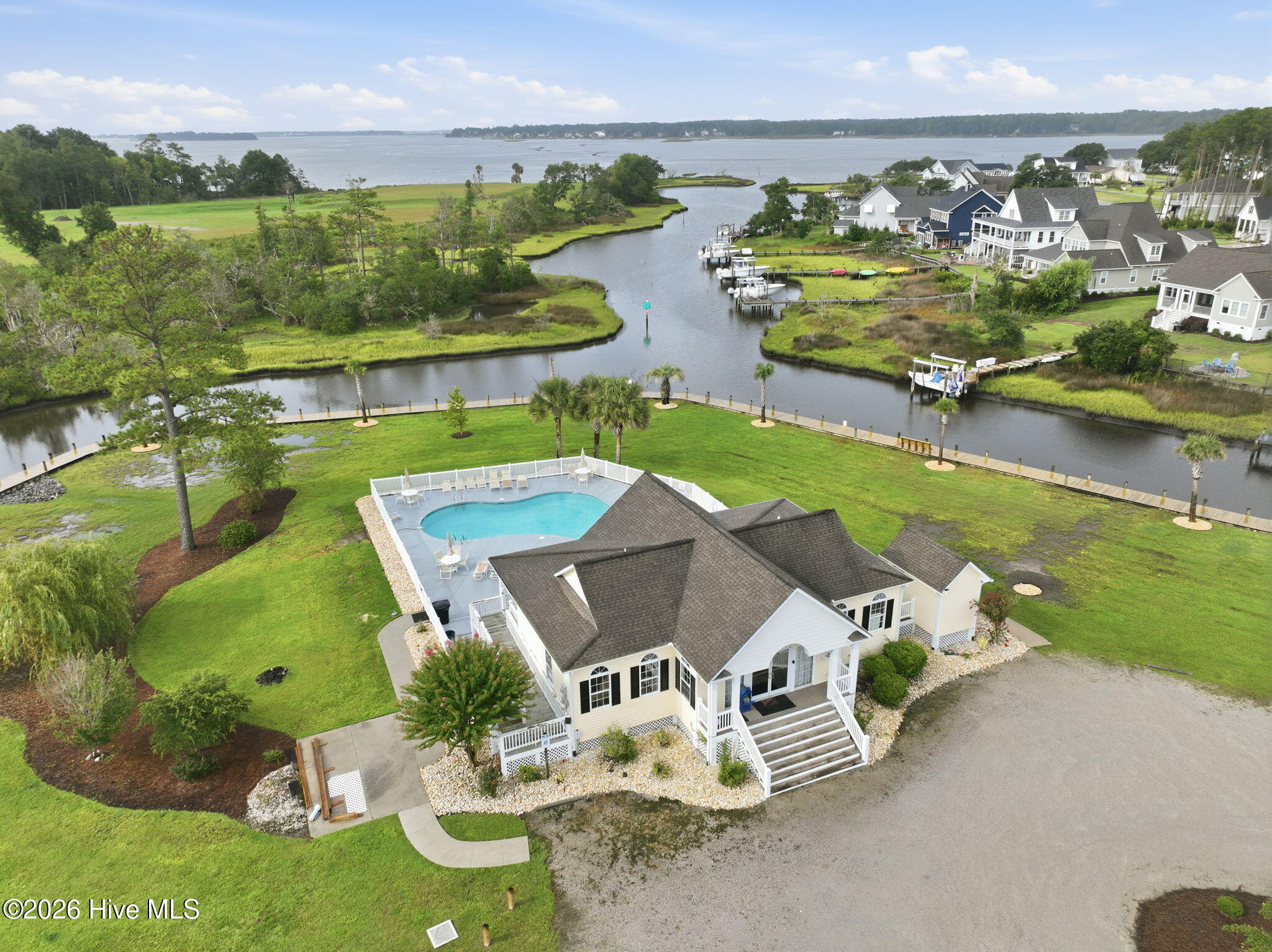 main property photo 42