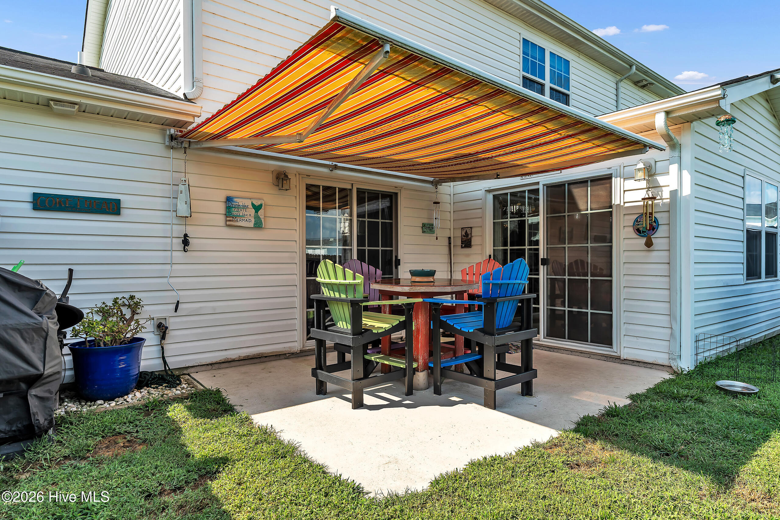 main property photo 34