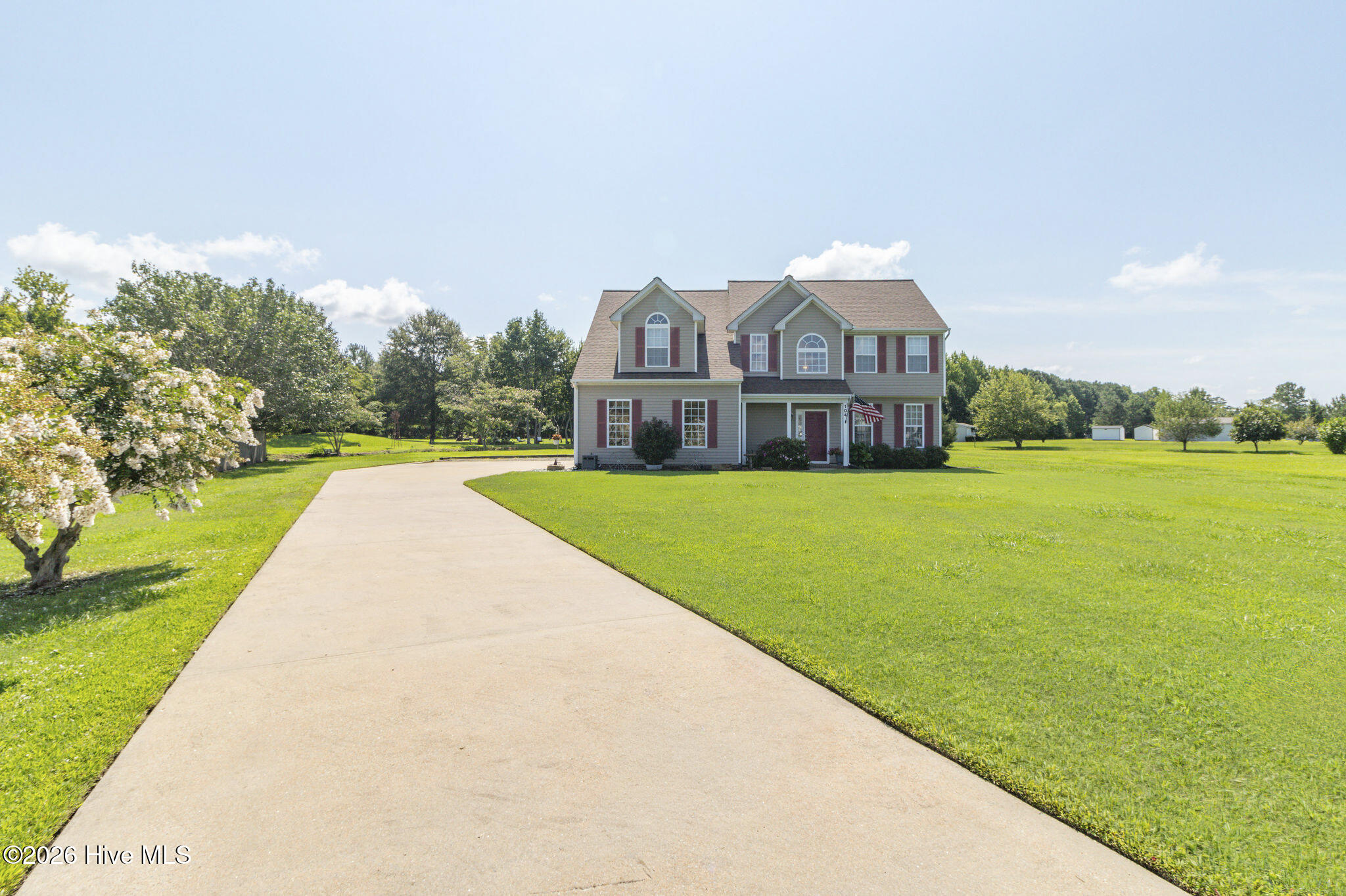 main property photo 24