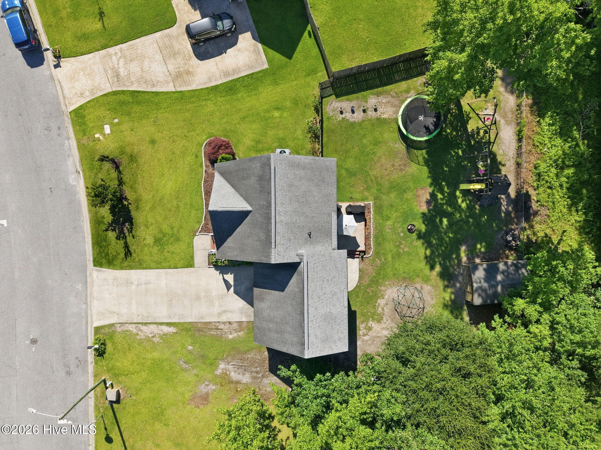 main property photo 43