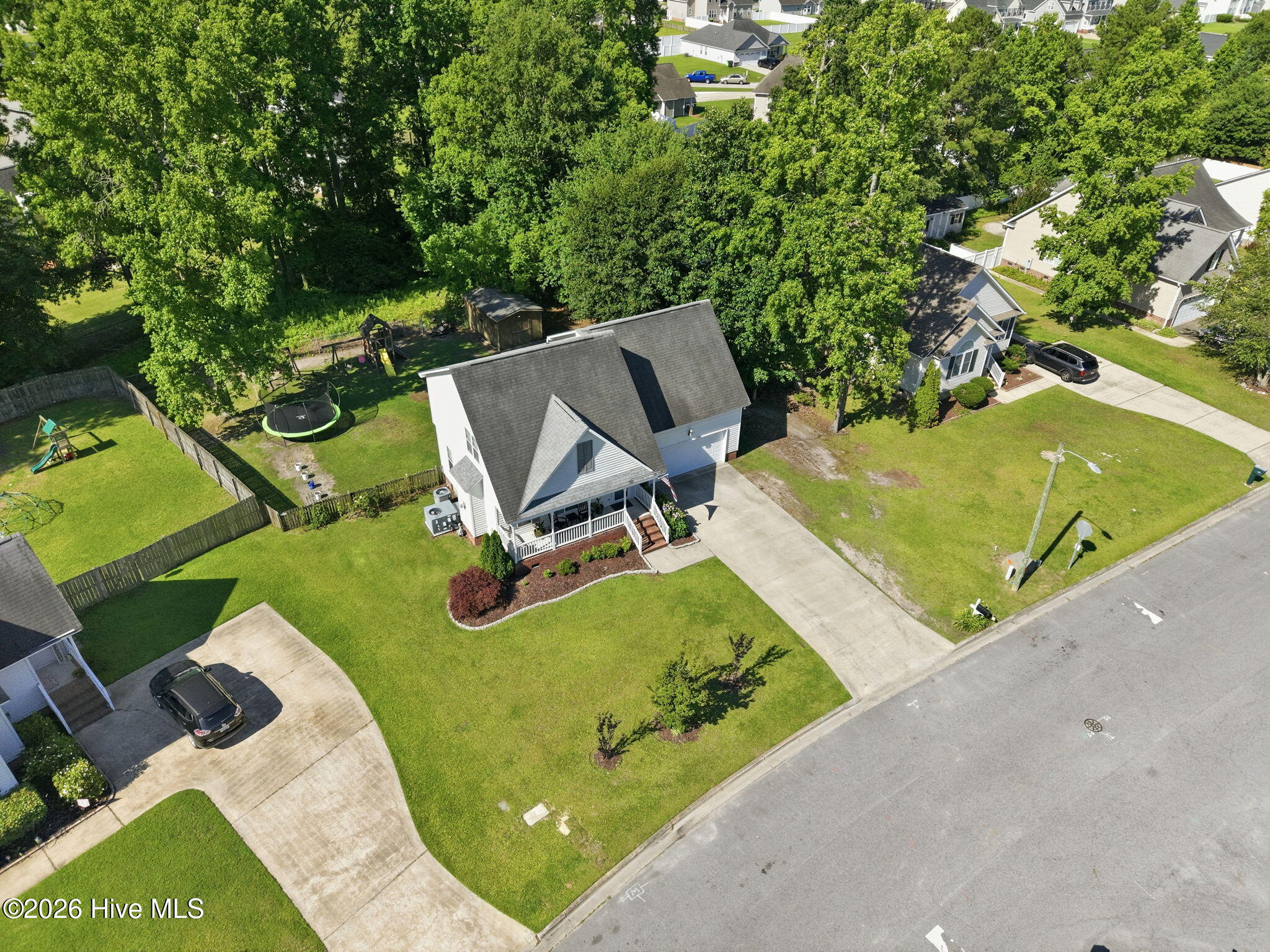 main property photo 45