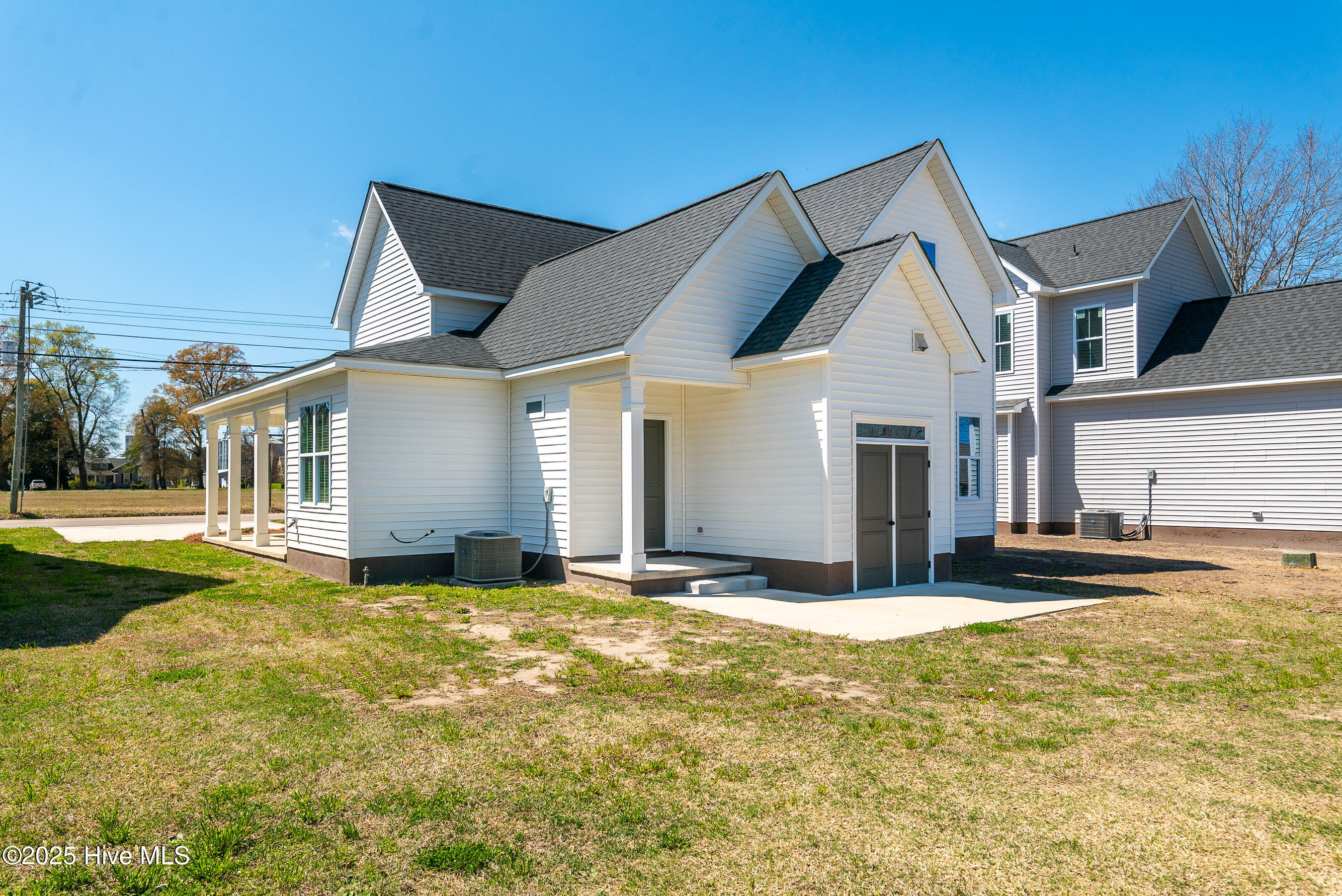 main property photo 56