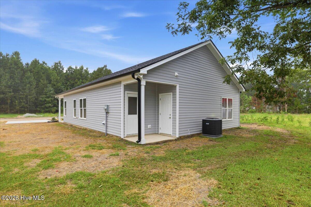 main property photo 24