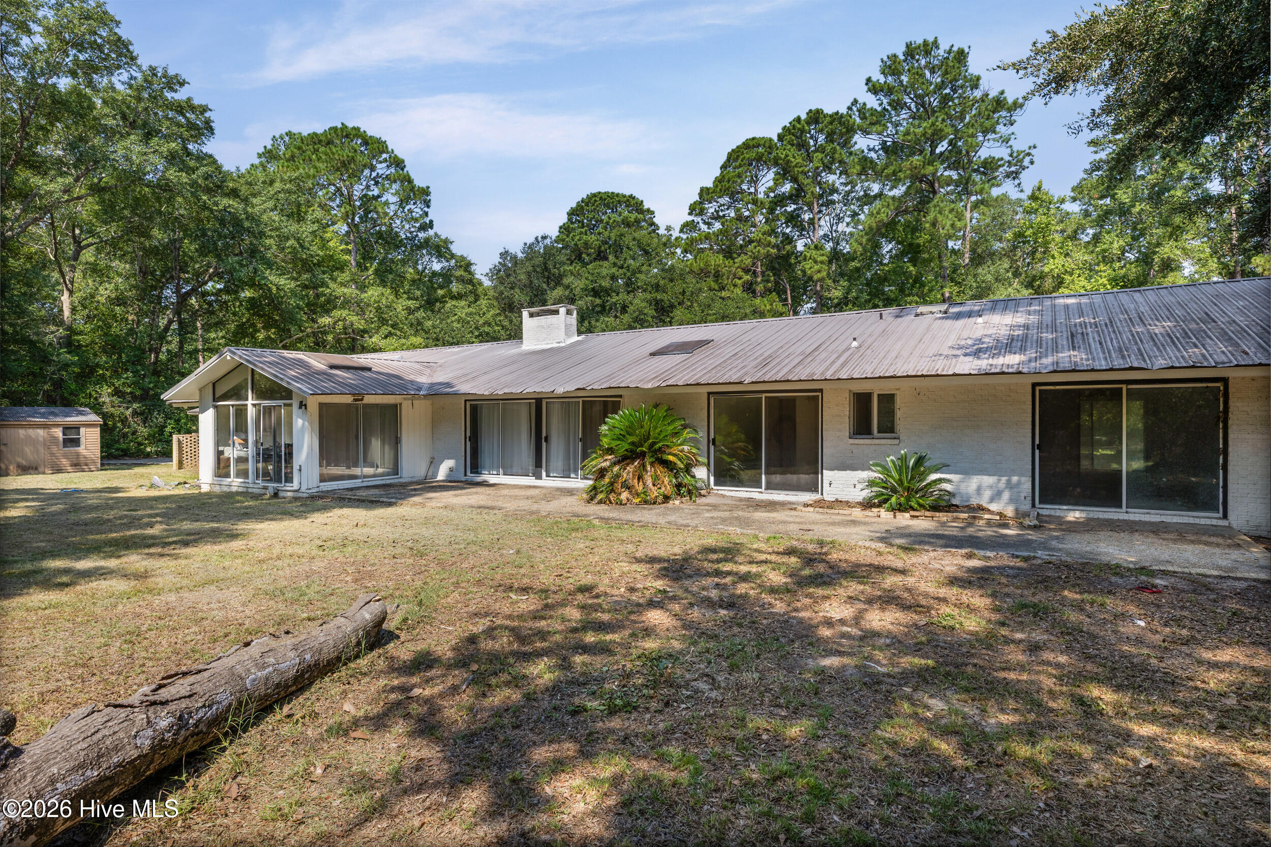 main property photo 24