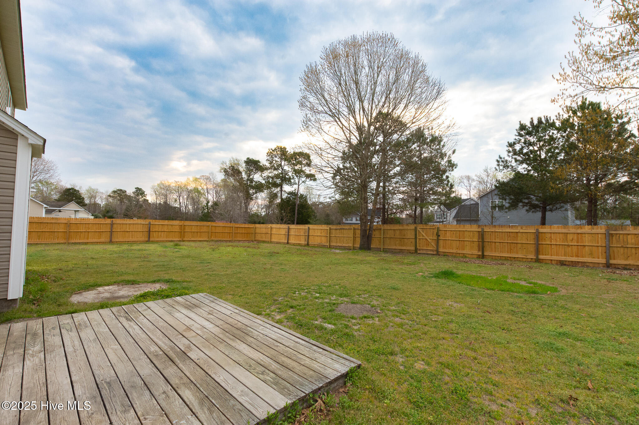 main property photo 46