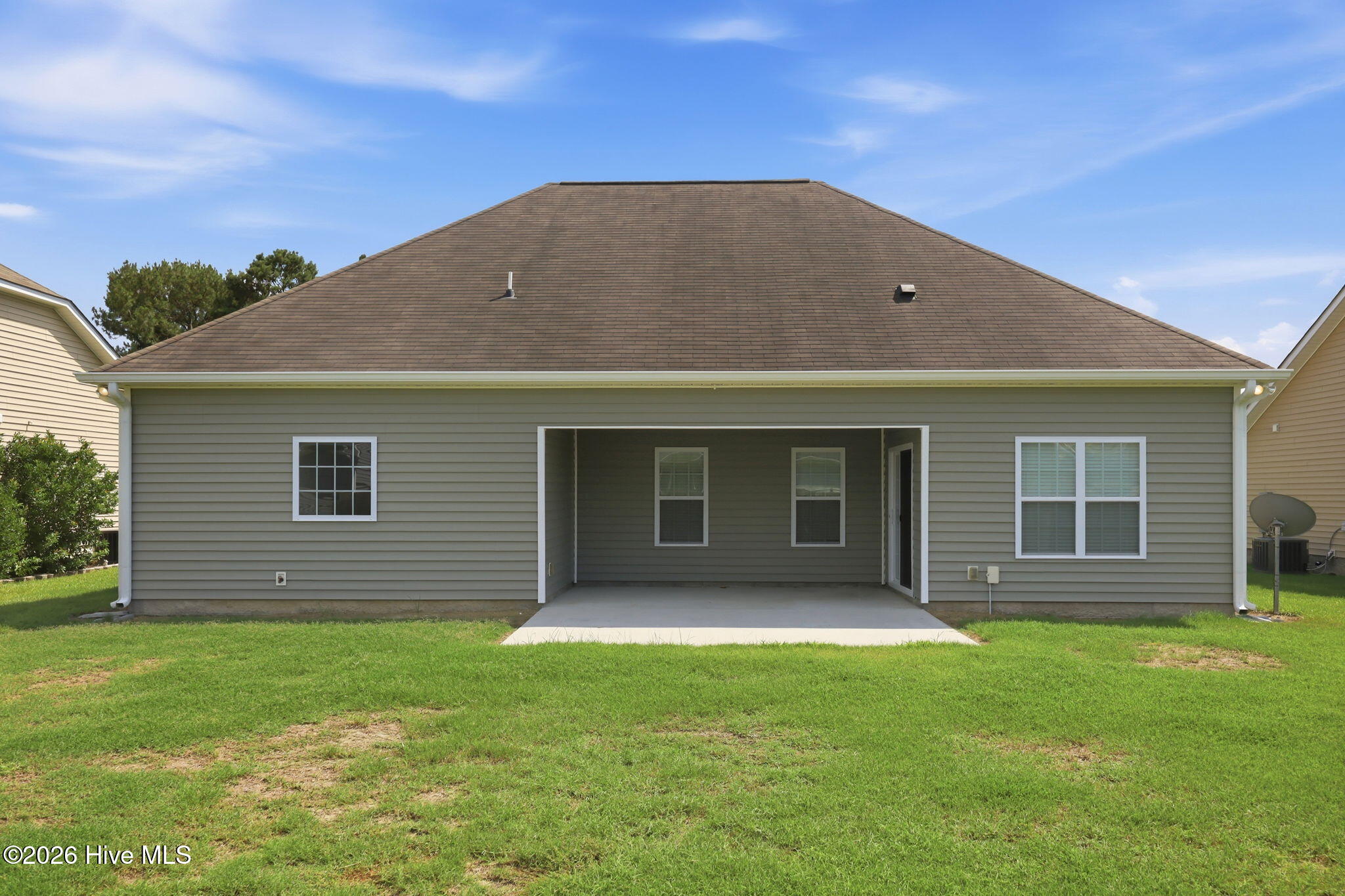 main property photo 40