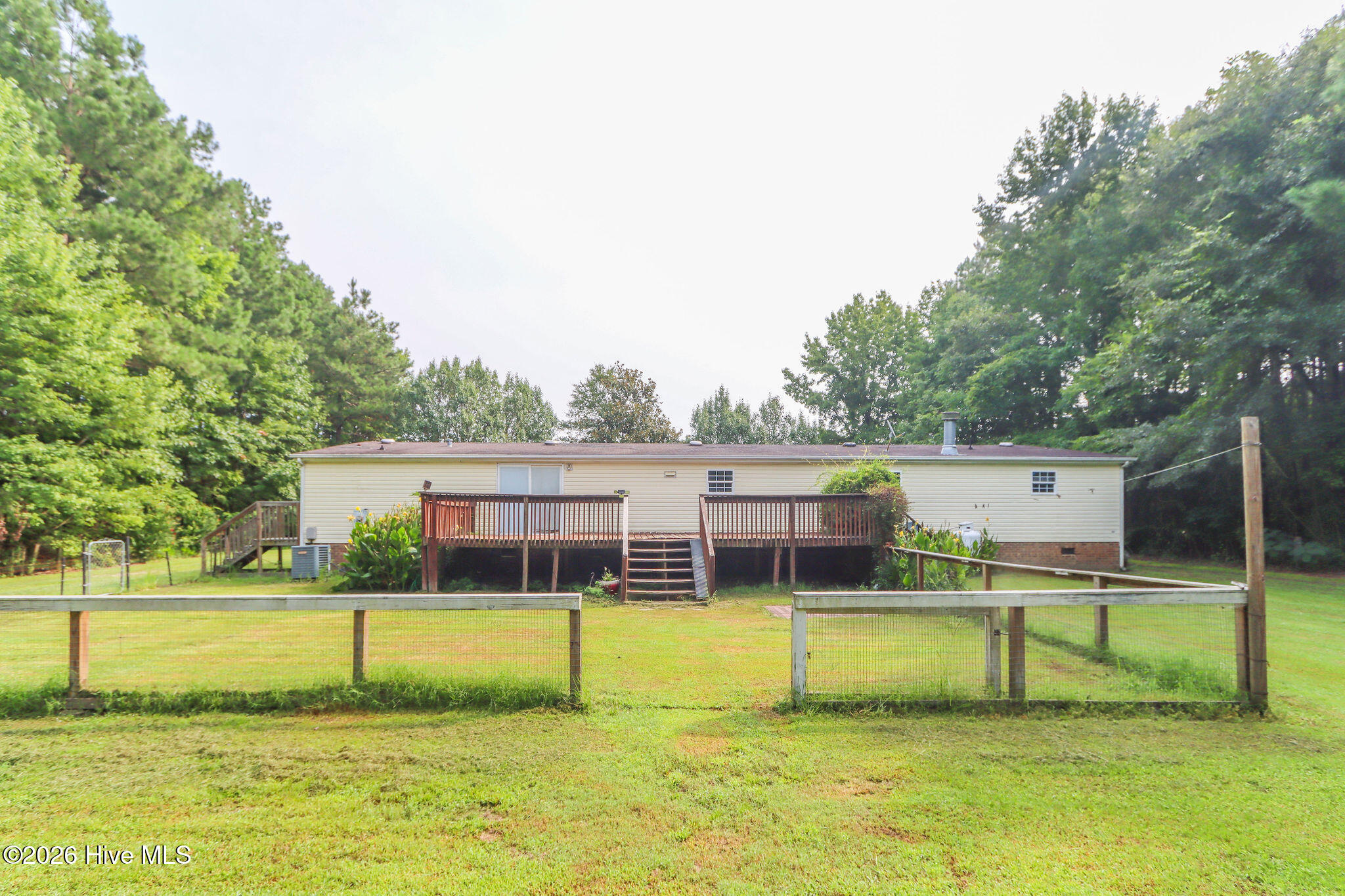 main property photo 29