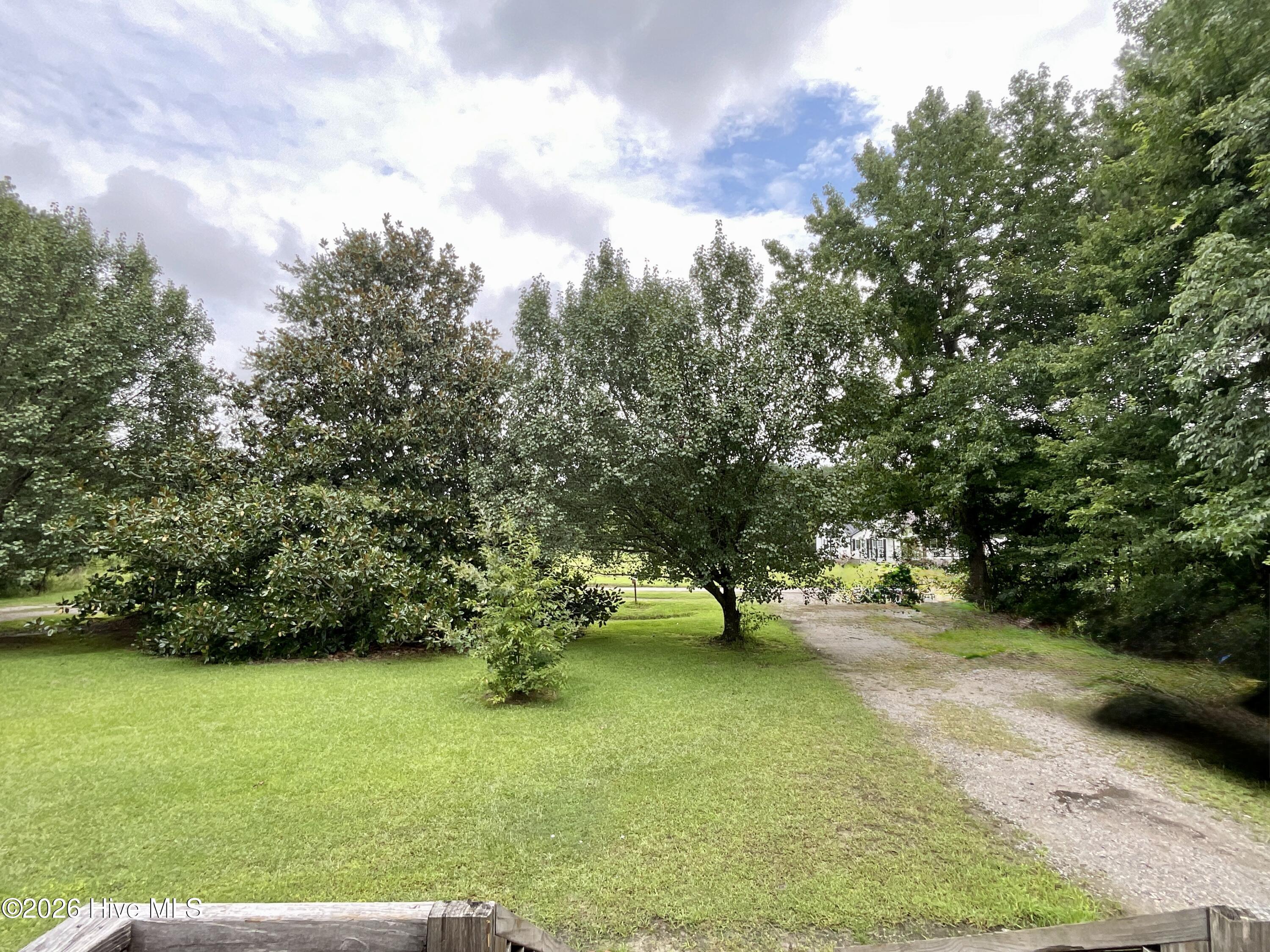 main property photo 41