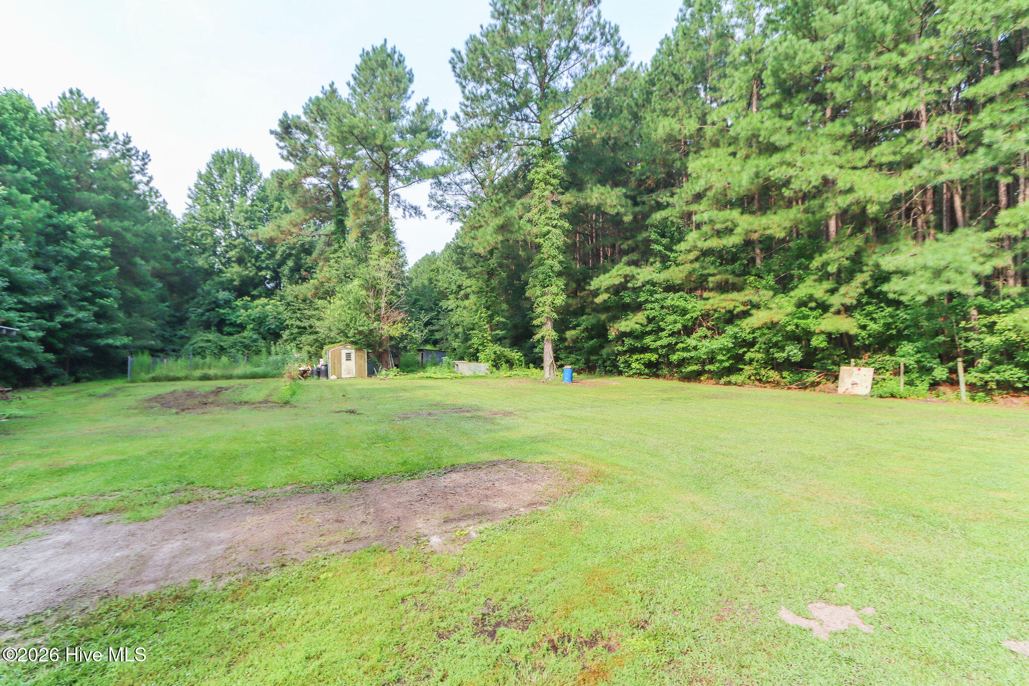 main property photo 45