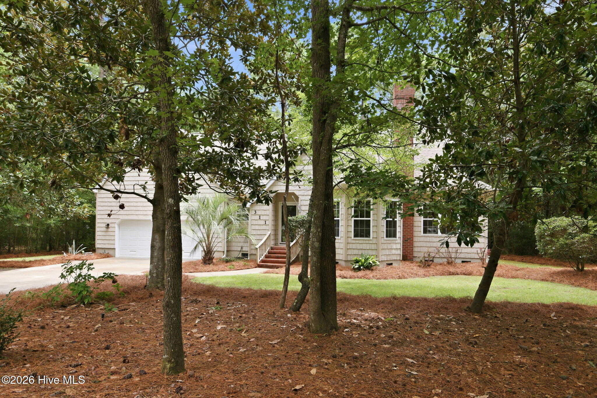 main property photo 6