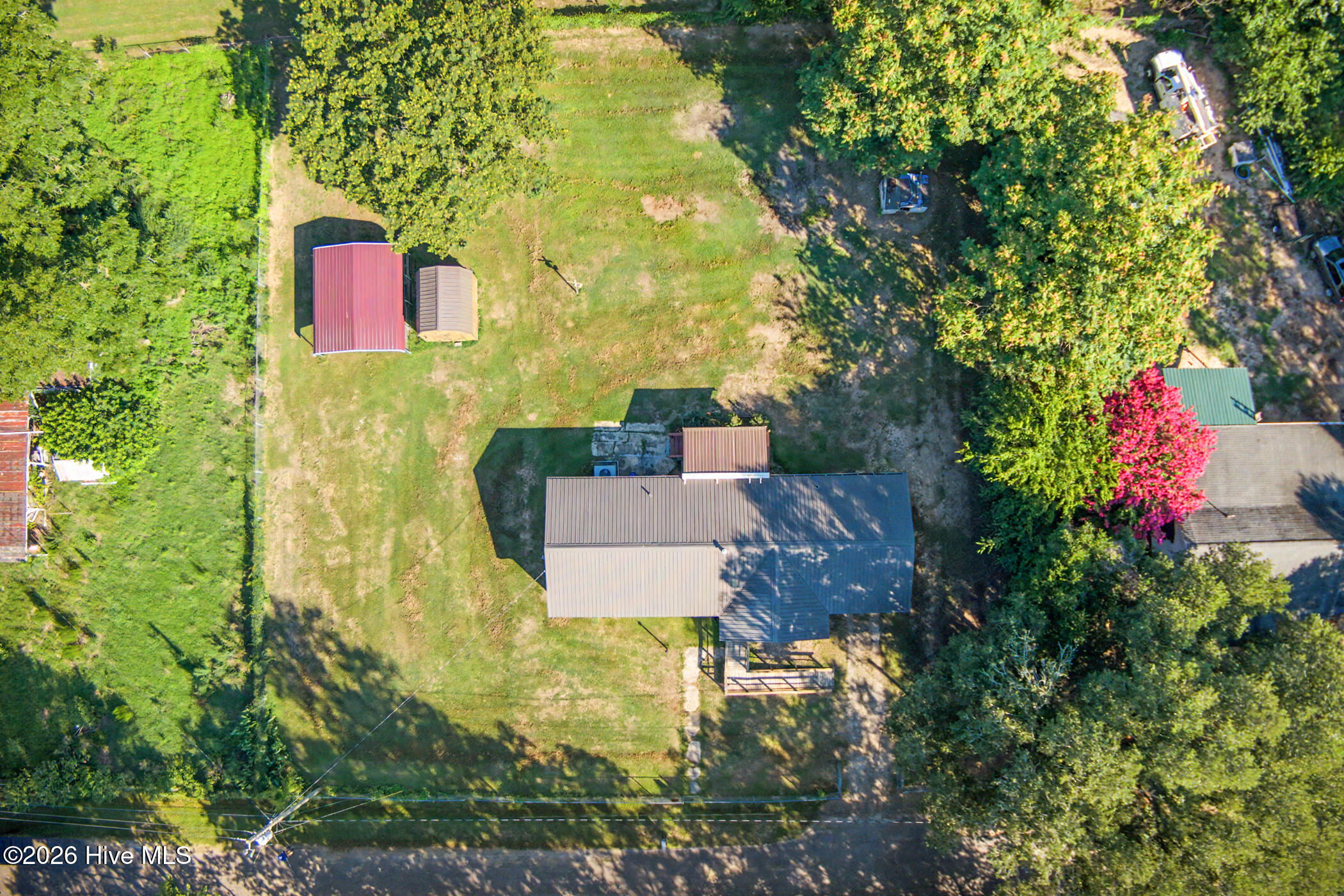 main property photo 19