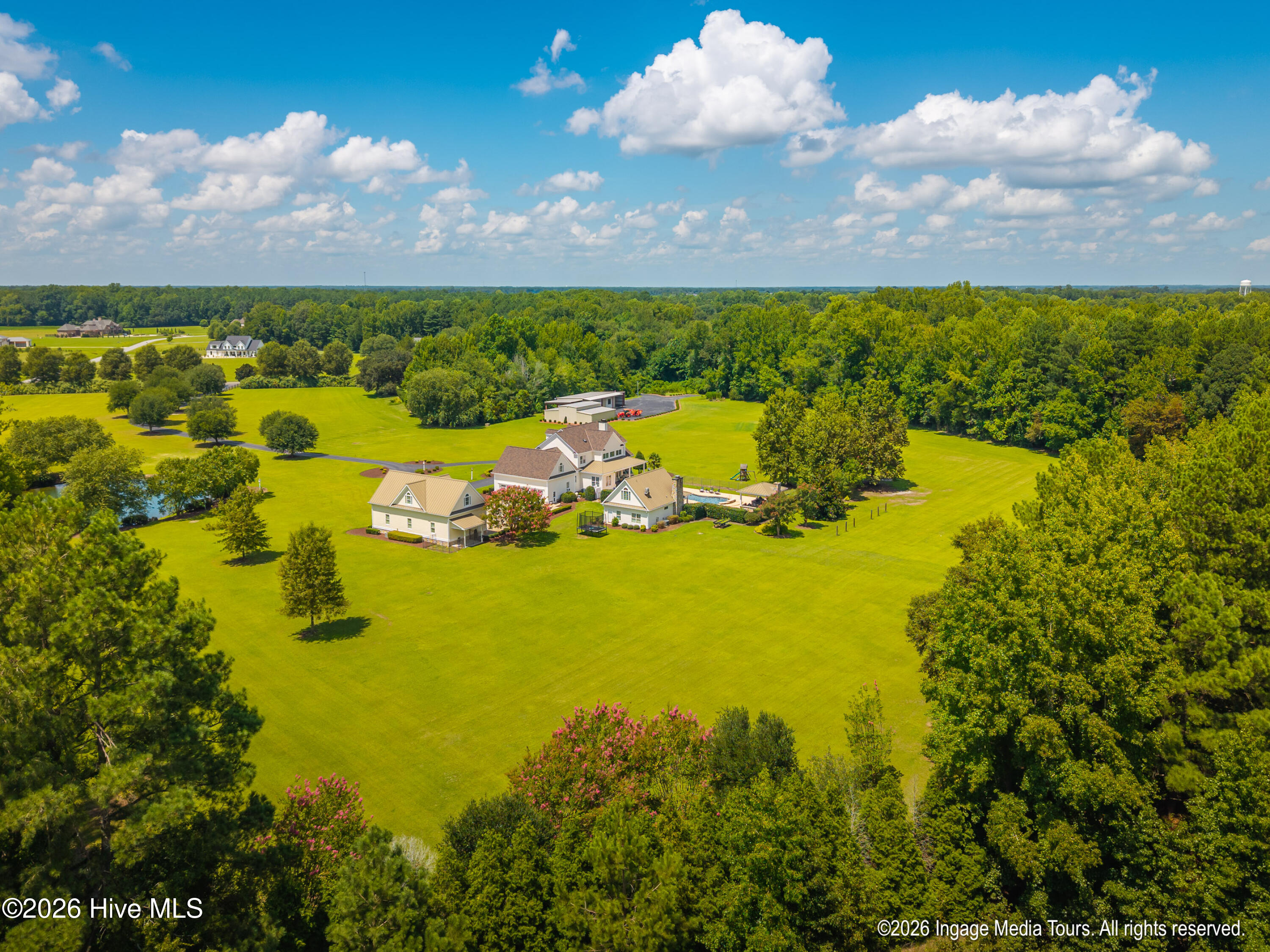 main property photo 80
