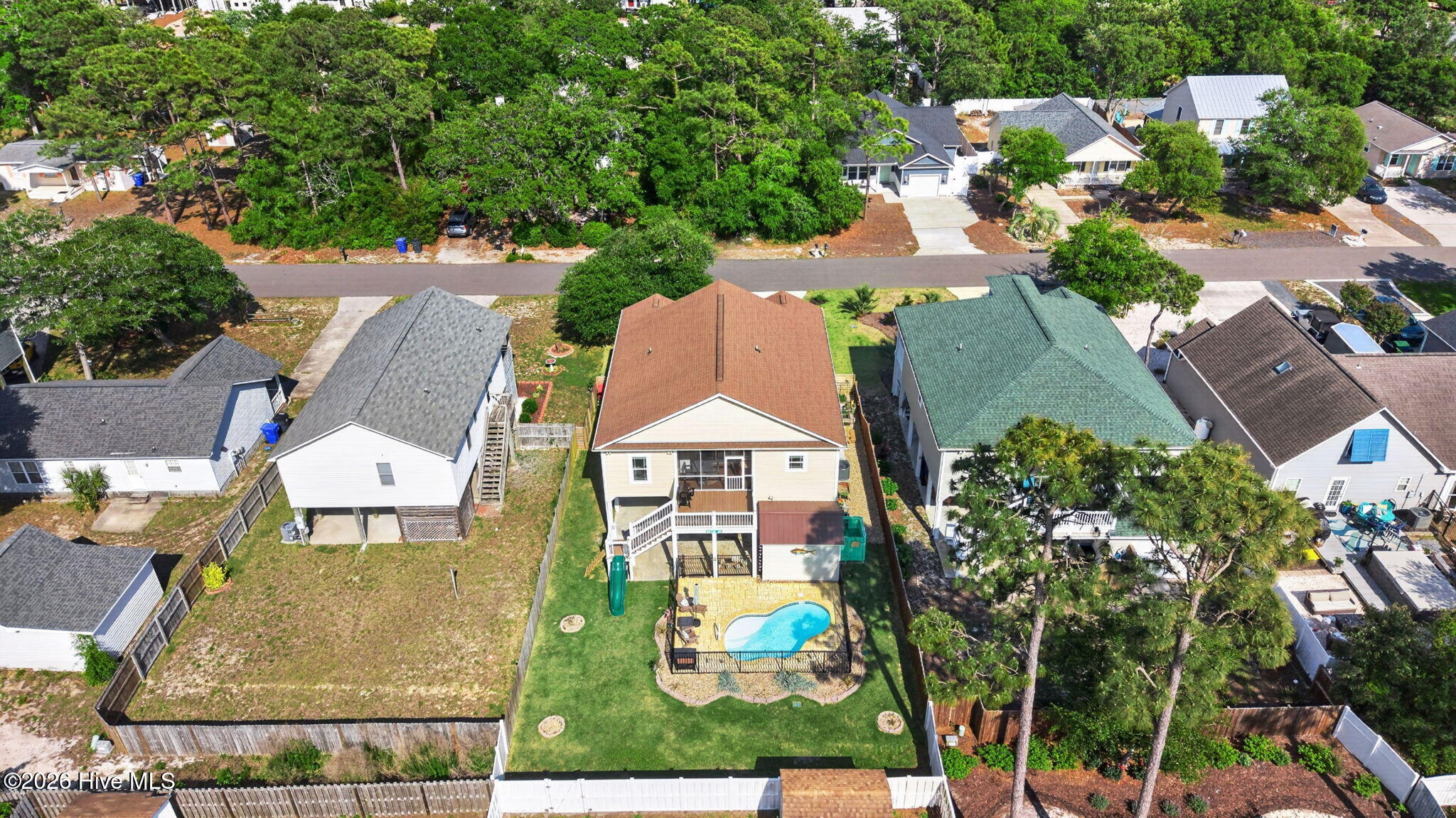 main property photo 49
