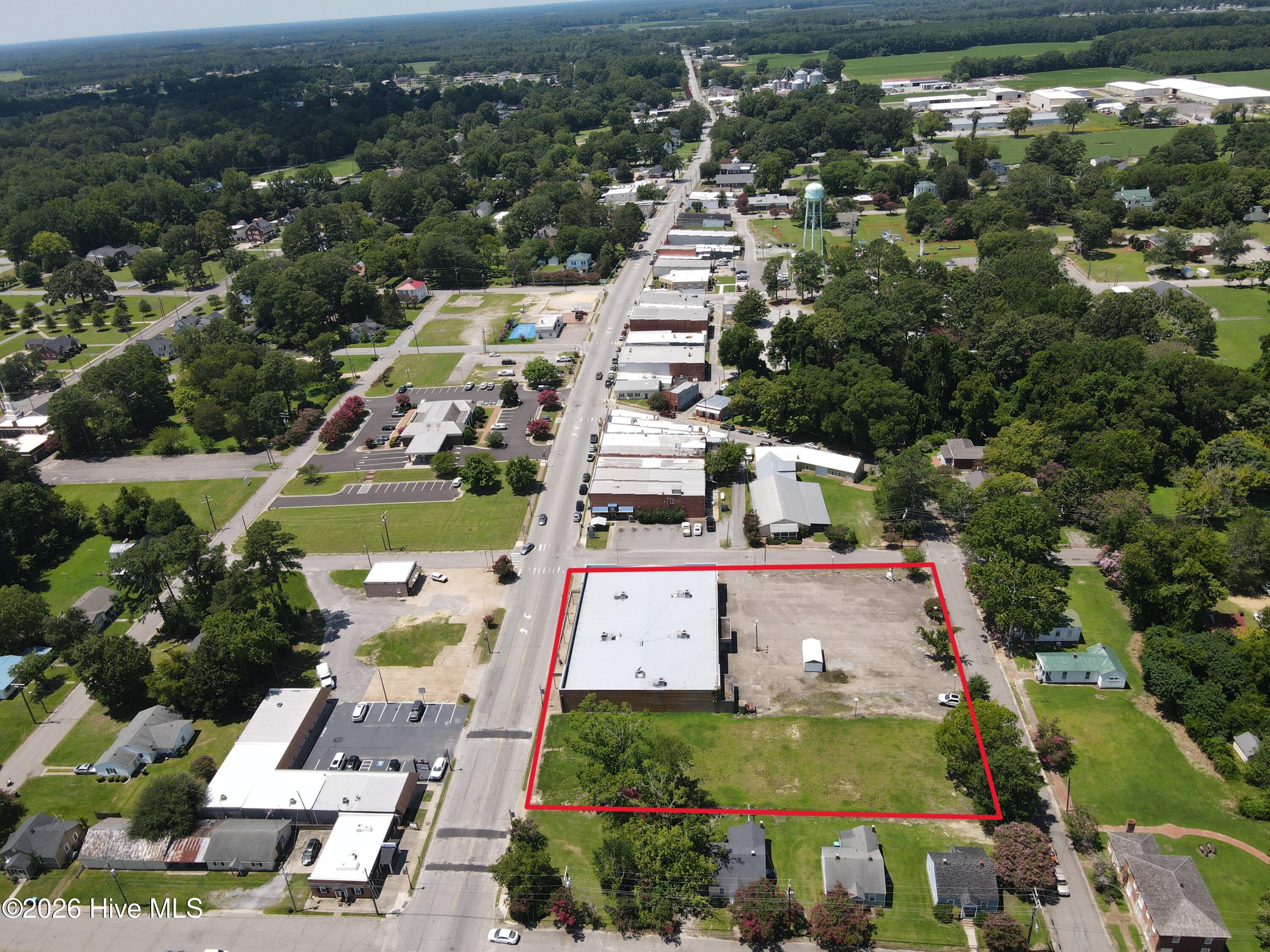 main property photo 8