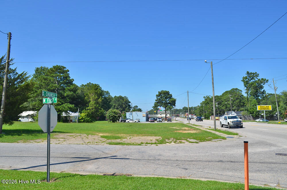 main property photo 16