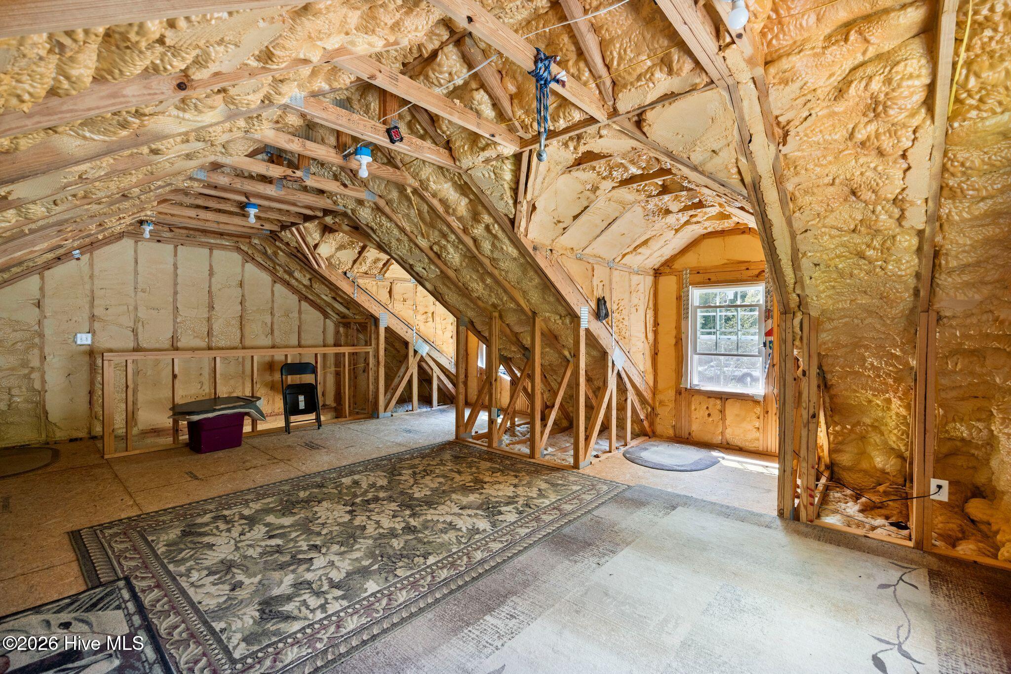 main property photo 78