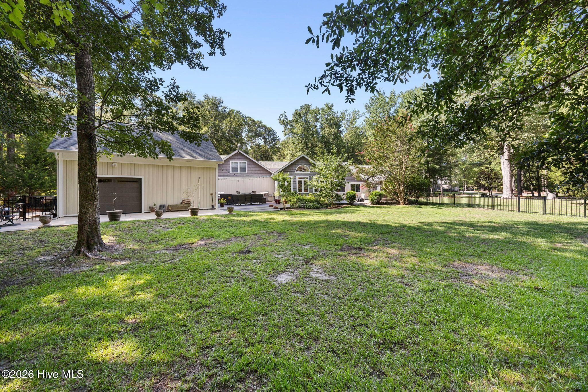 main property photo 79
