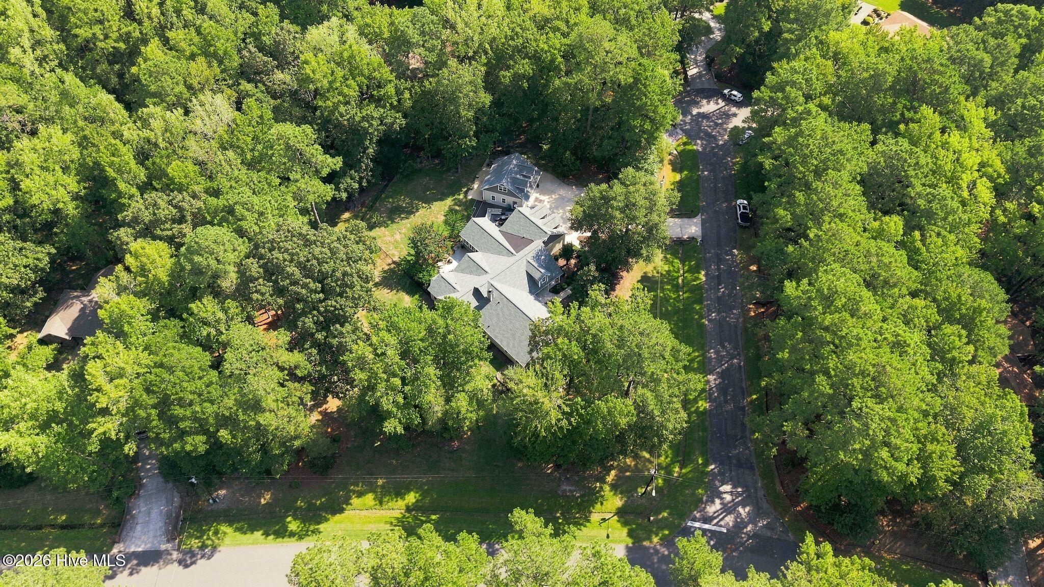 main property photo 89
