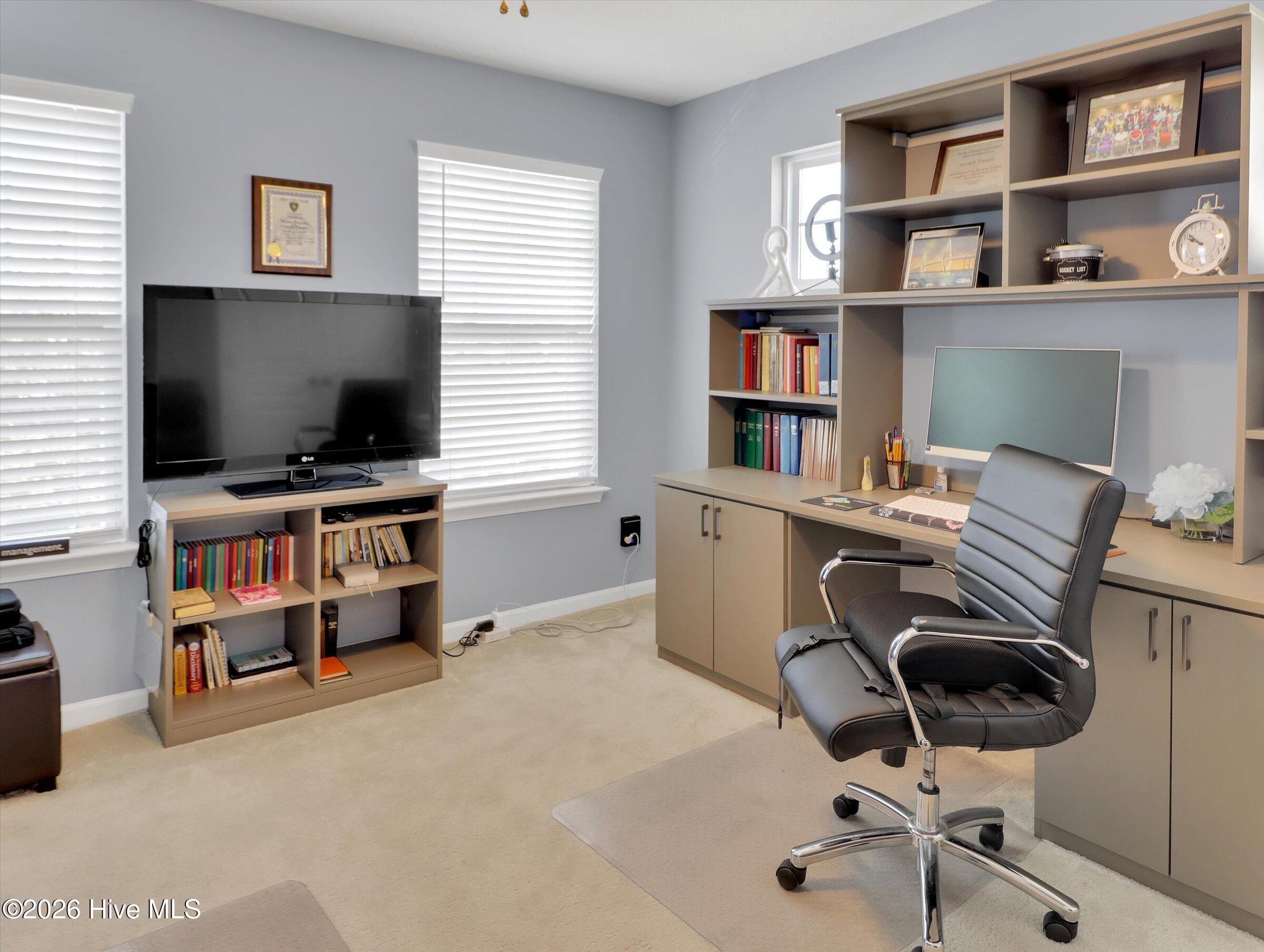 main property photo 22