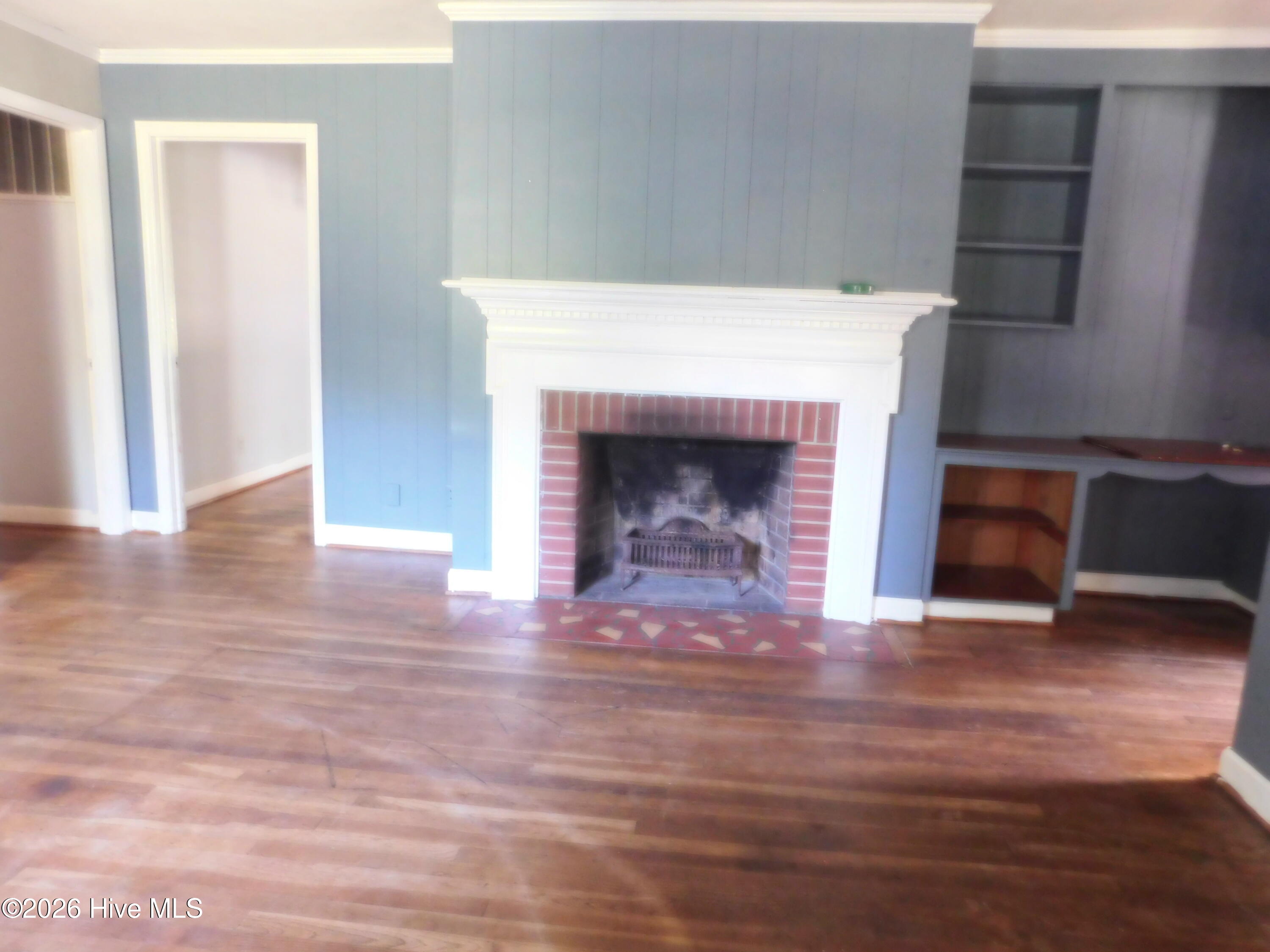 main property photo 6